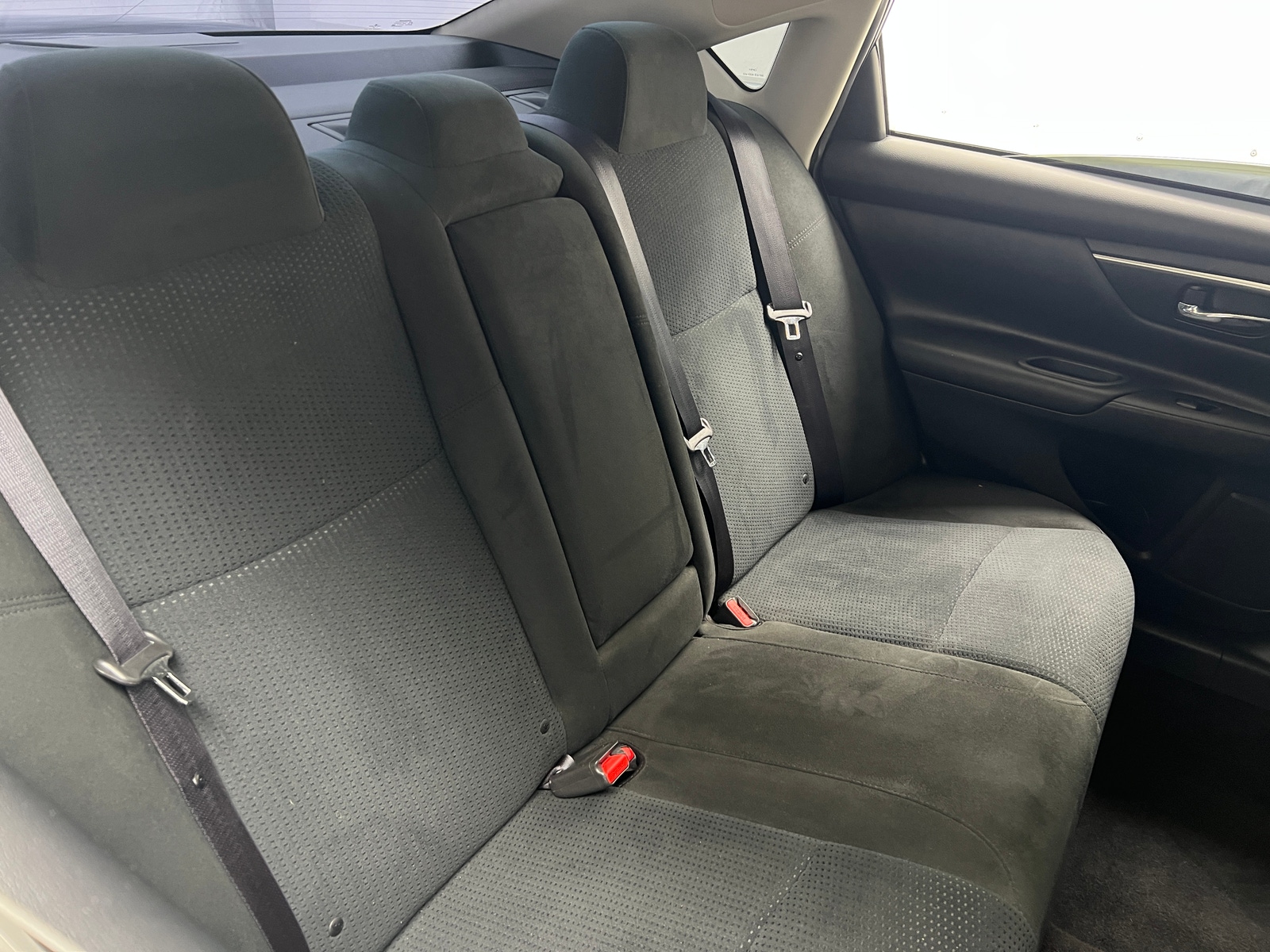 Thumbnail: 2015 Nissan Altima - 6