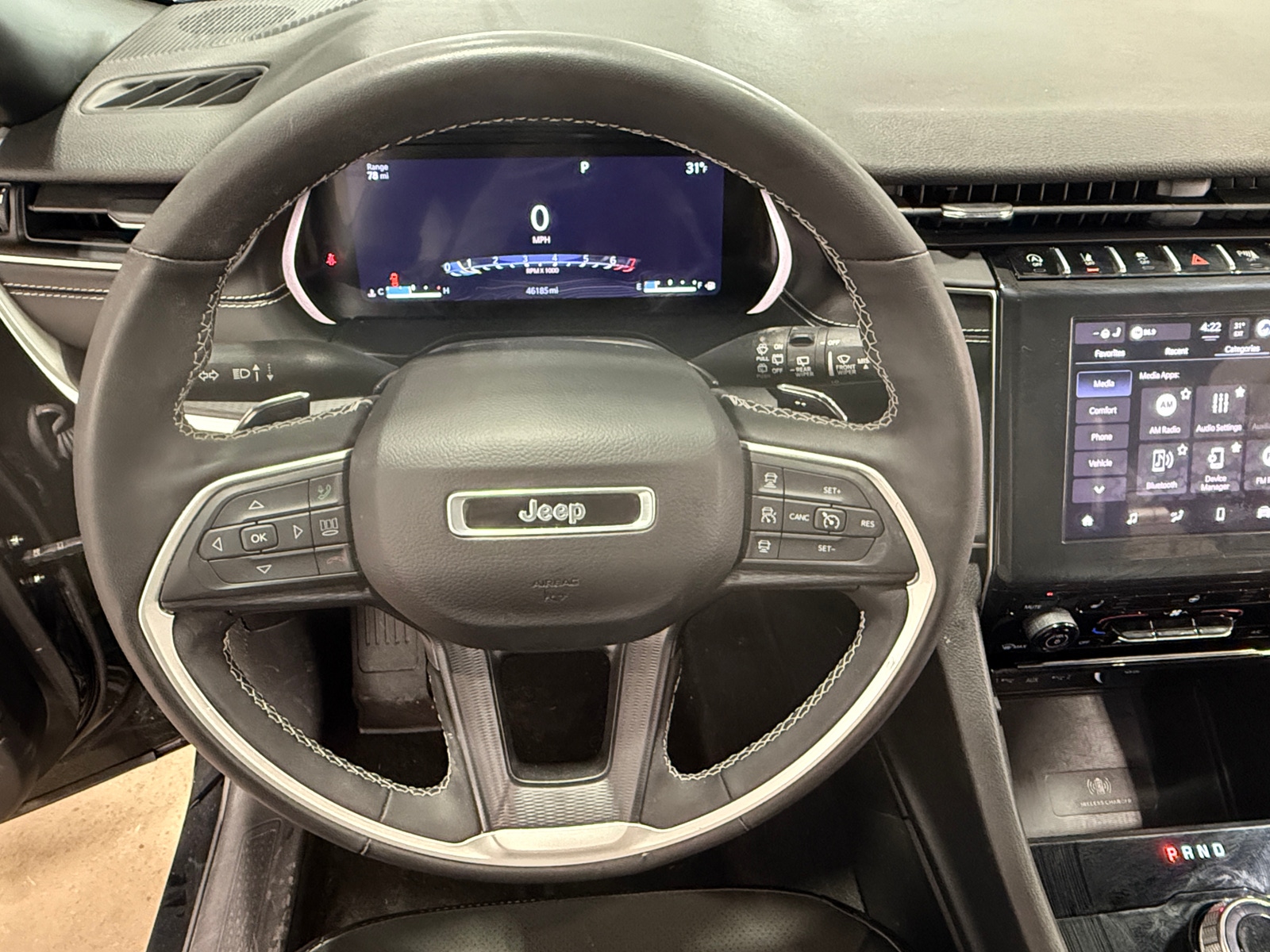 Thumbnail: 2023 Jeep Grand Cherokee L - 4