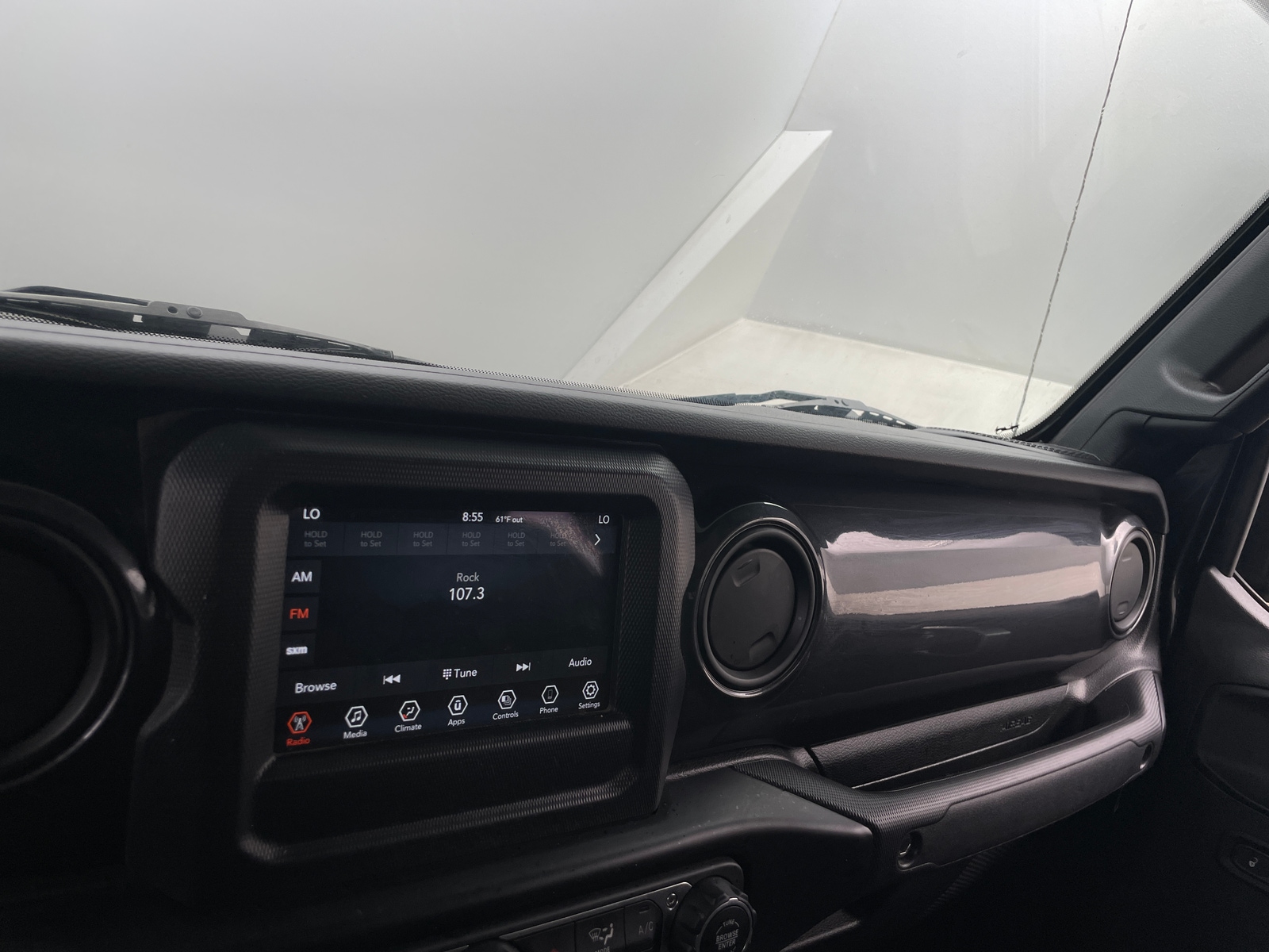 Thumbnail: 2022 Jeep Gladiator - 4