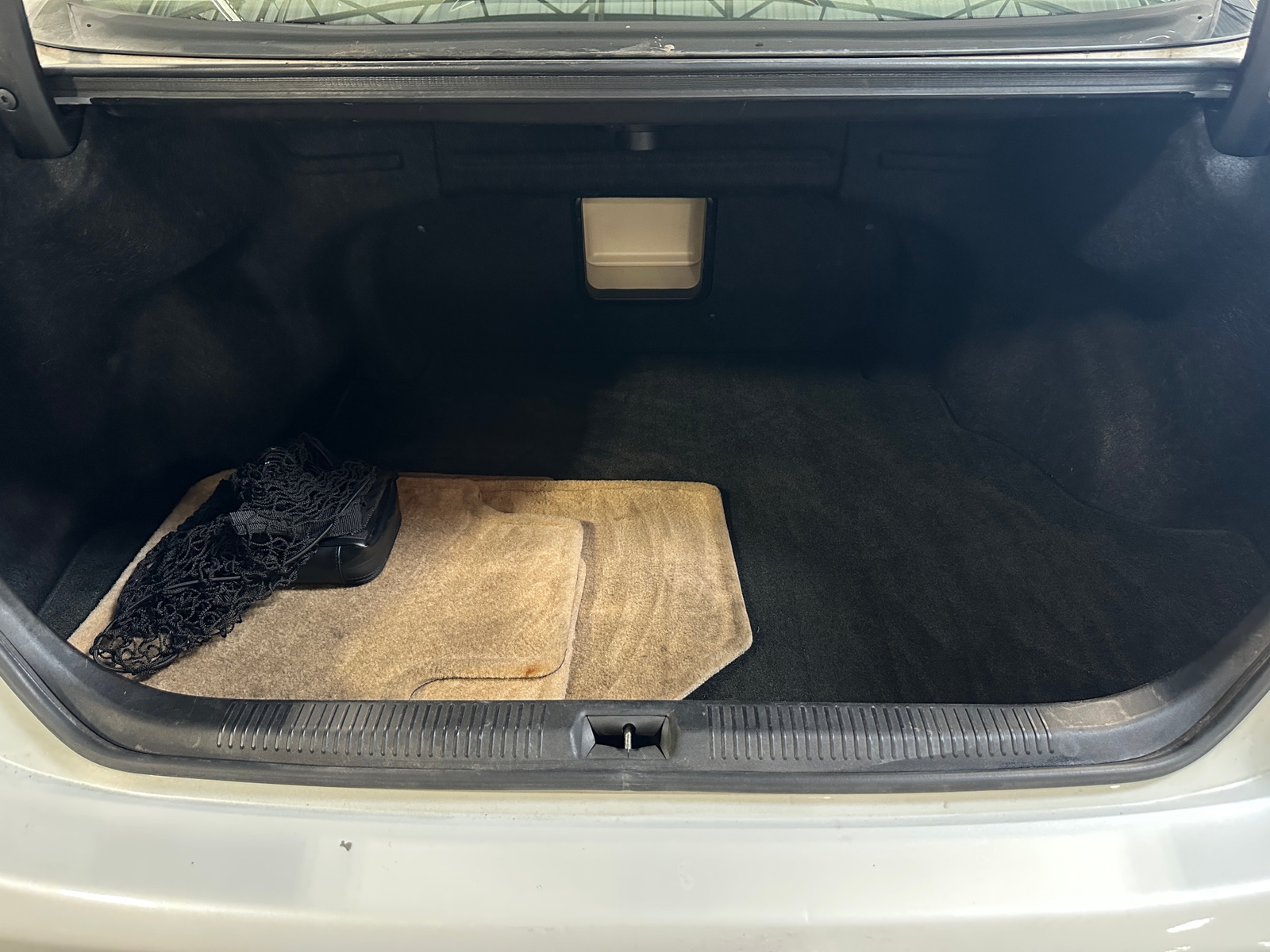 Thumbnail: 2011 Lexus ES - 6