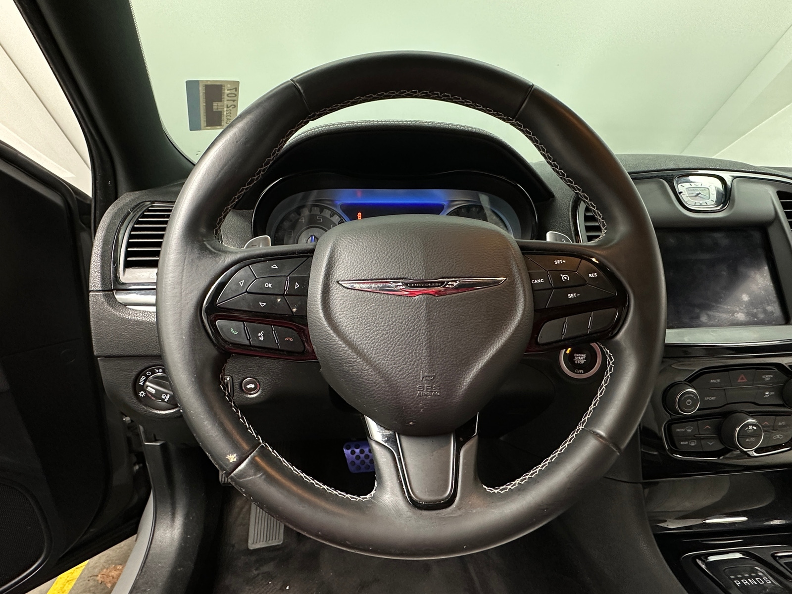 Thumbnail: 2018 Chrysler 300 - 4