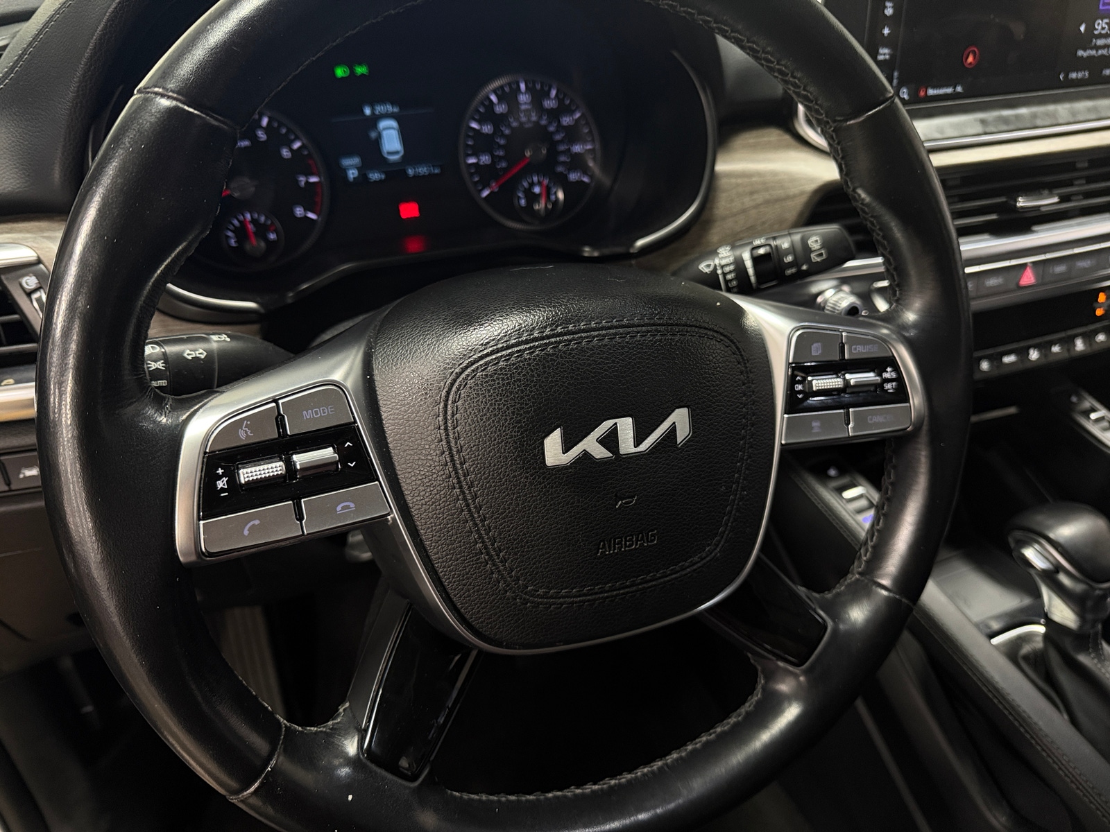 Thumbnail: 2022 Kia Telluride - 4