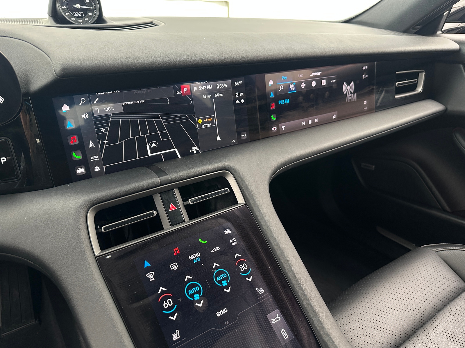 Thumbnail: 2020 Porsche Taycan - 3