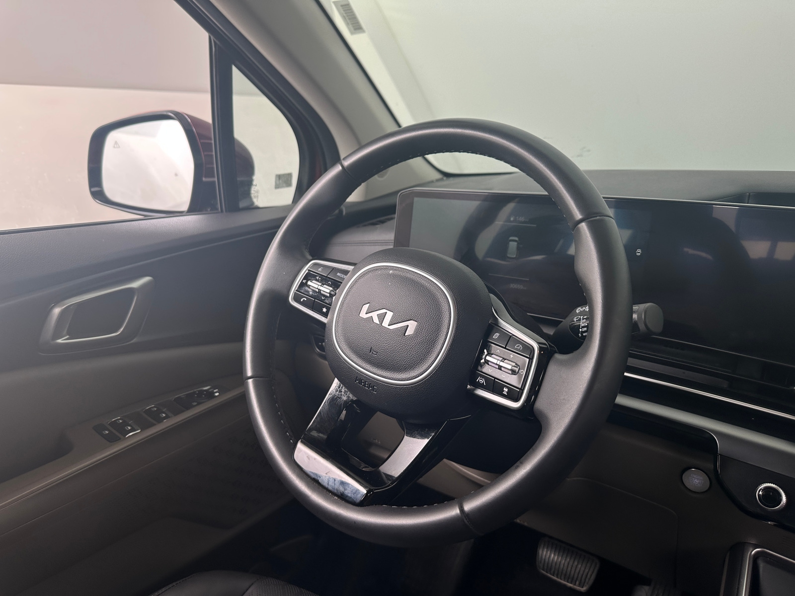 Thumbnail: 2025 Kia Carnival - 4