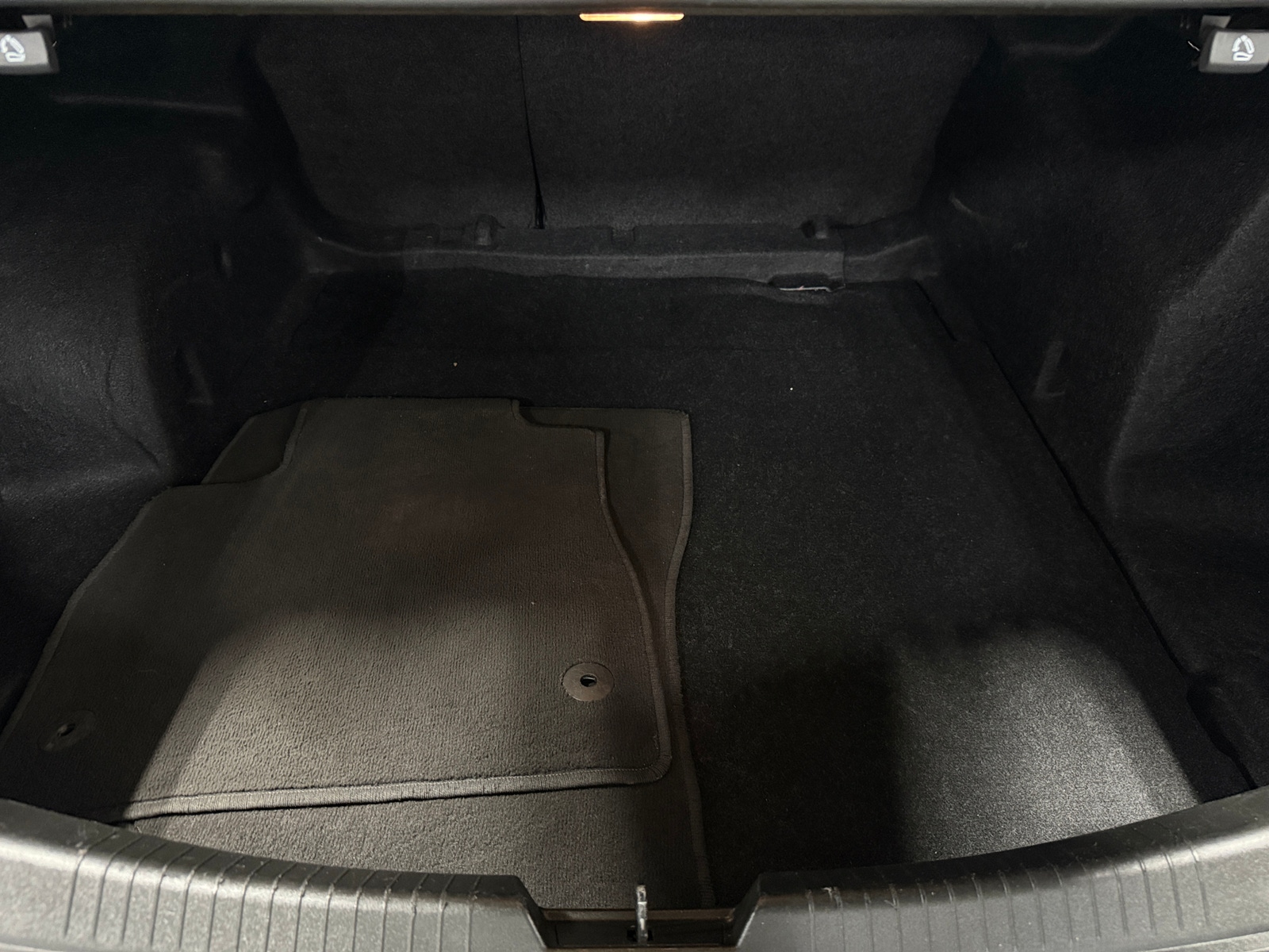 Thumbnail: 2024 Chevrolet Malibu - 7