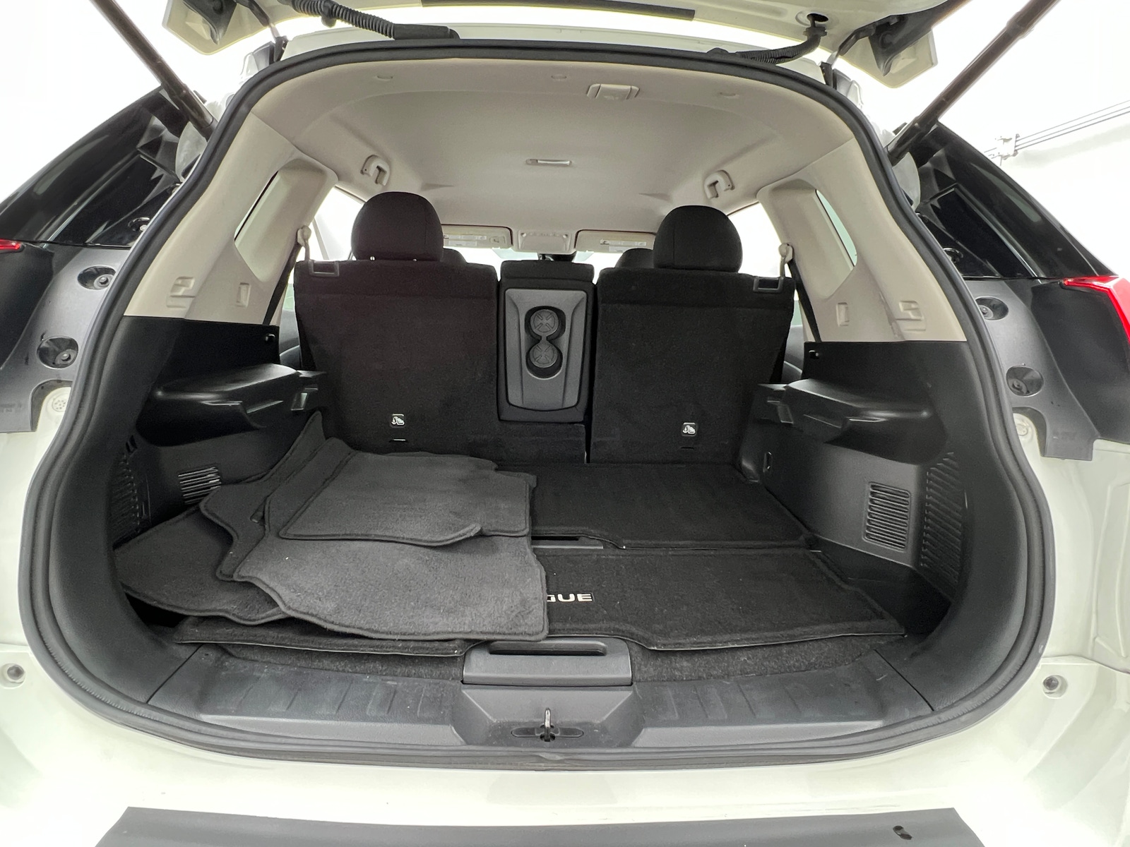 Thumbnail: 2020 Nissan Rogue - 7