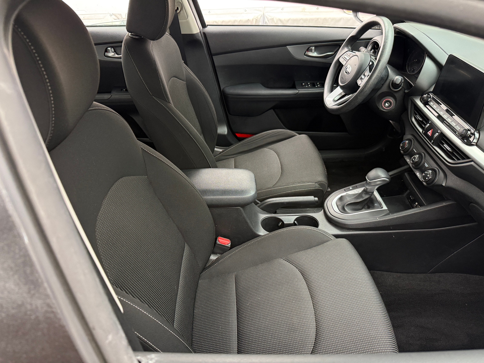 Thumbnail: 2021 Kia Forte - 2