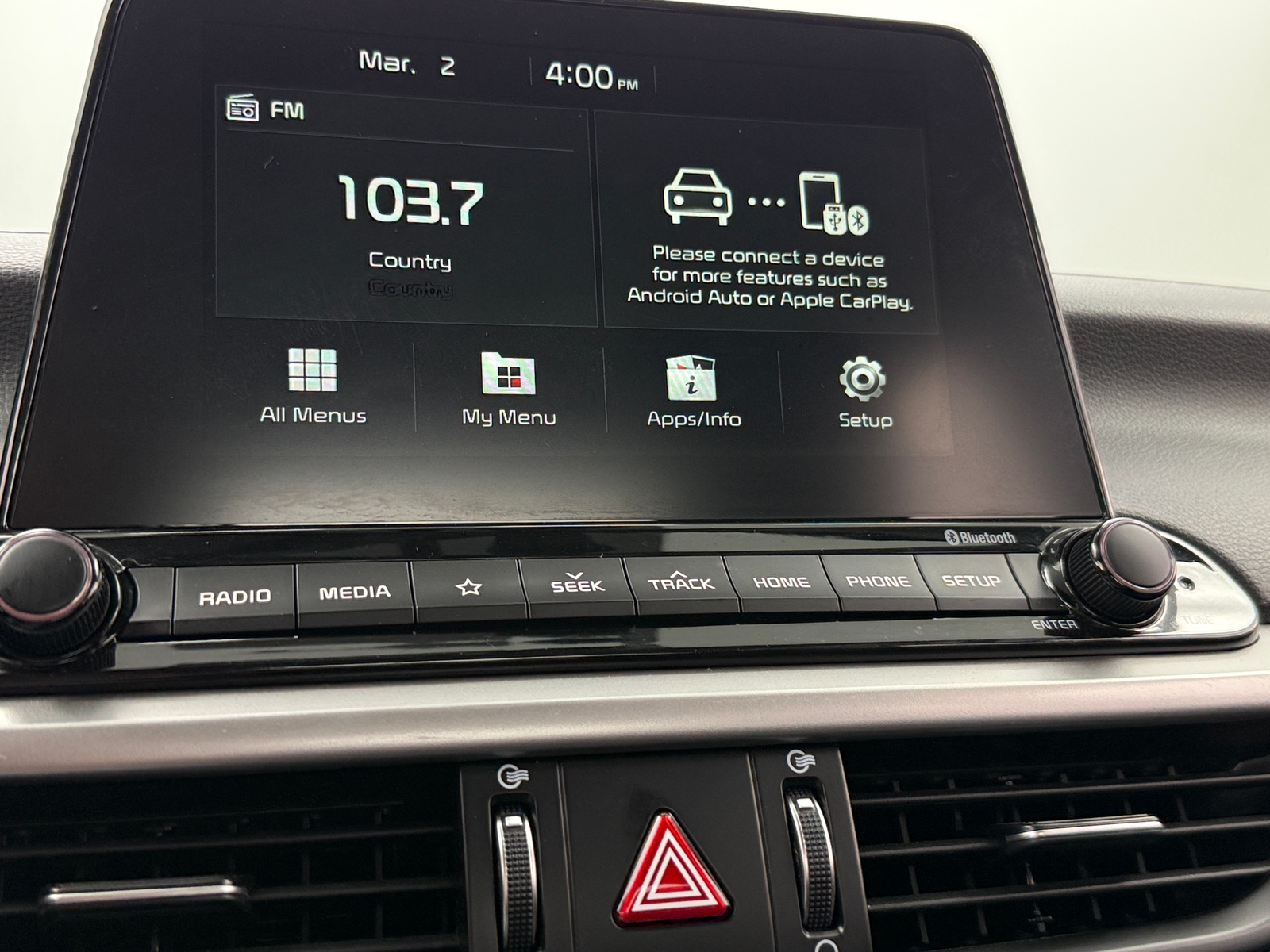 Thumbnail: 2021 Kia Forte - 4