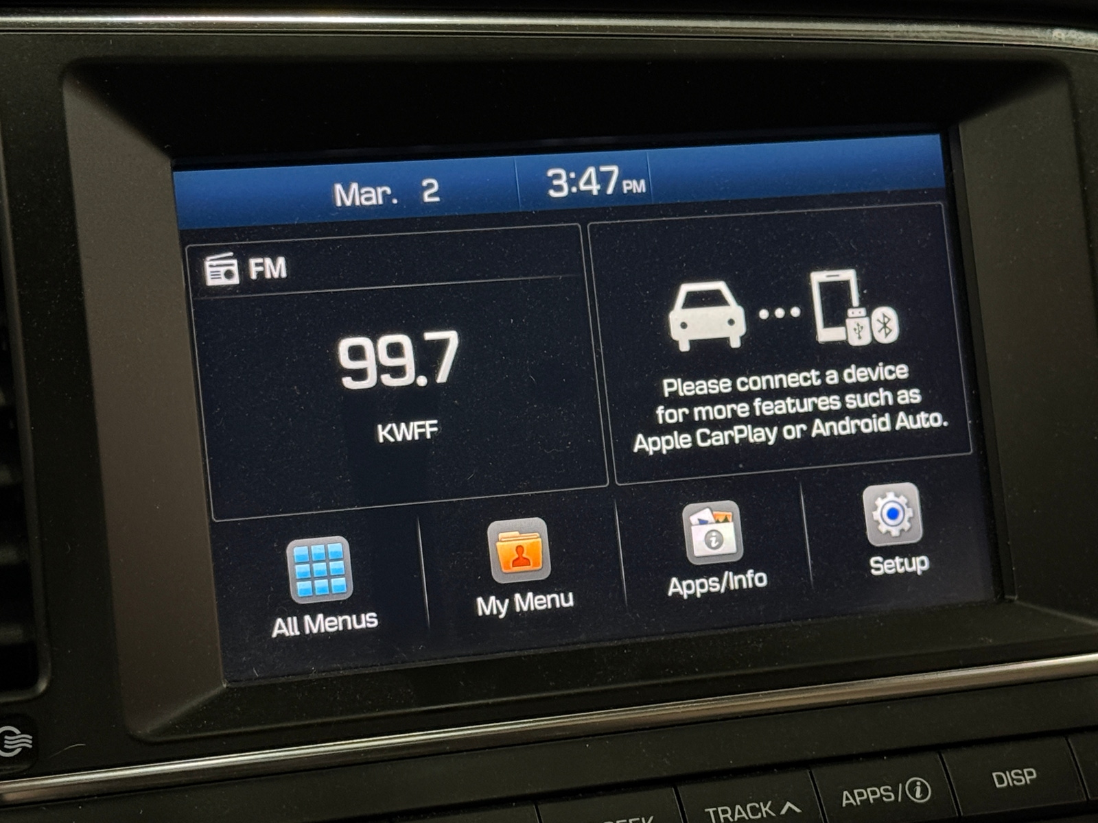 Thumbnail: 2017 Hyundai Elantra - 4