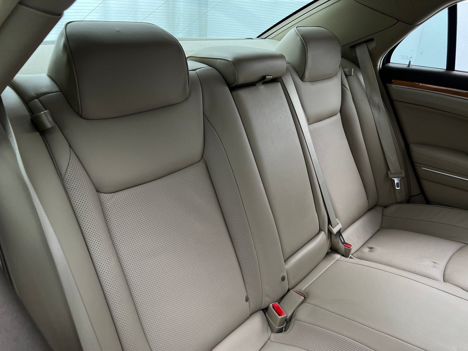 Thumbnail: 2012 Chrysler 300 - 5