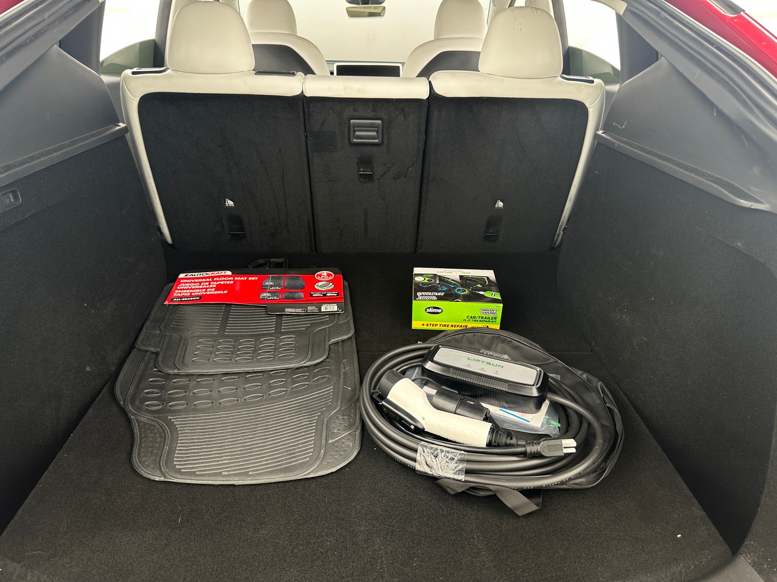 Thumbnail: 2023 Tesla Model Y - 6