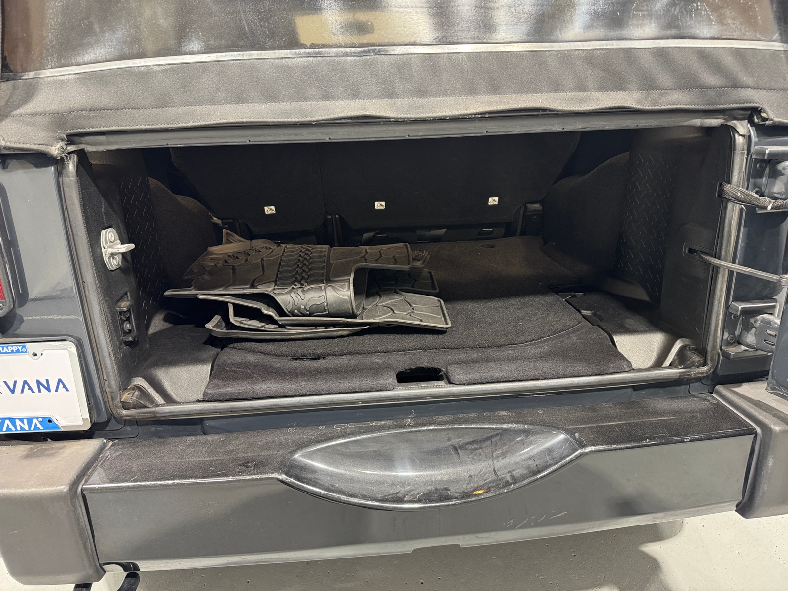 Thumbnail: 2017 Jeep Wrangler - 6