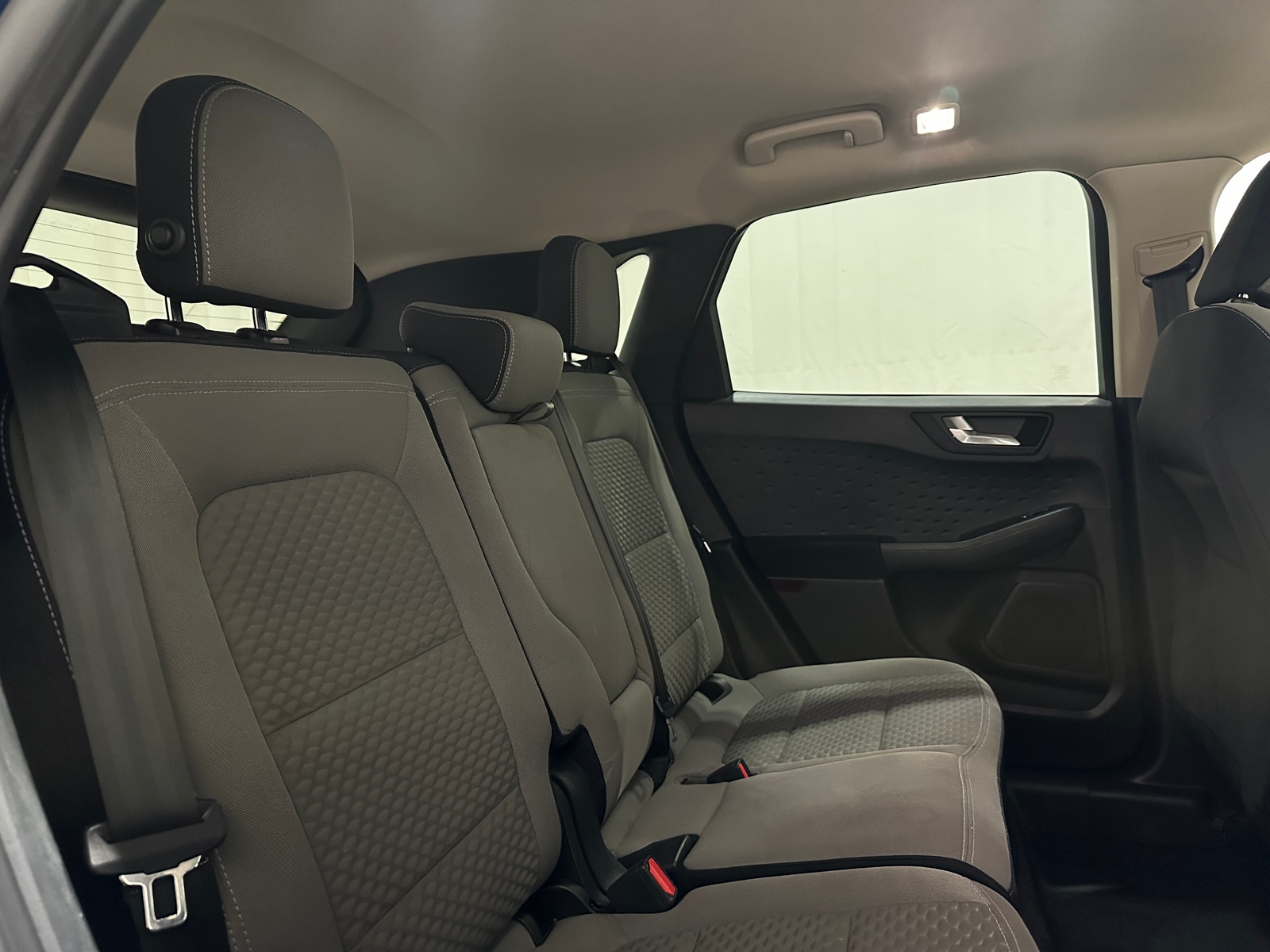 Thumbnail: 2020 Ford Escape - 6