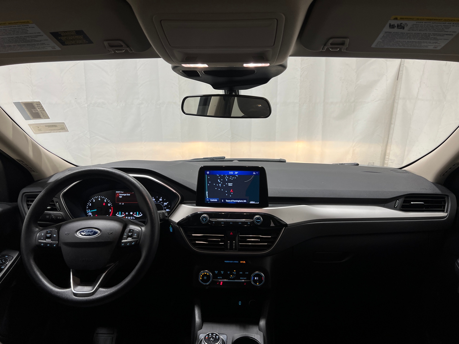 Thumbnail: 2020 Ford Escape - 3