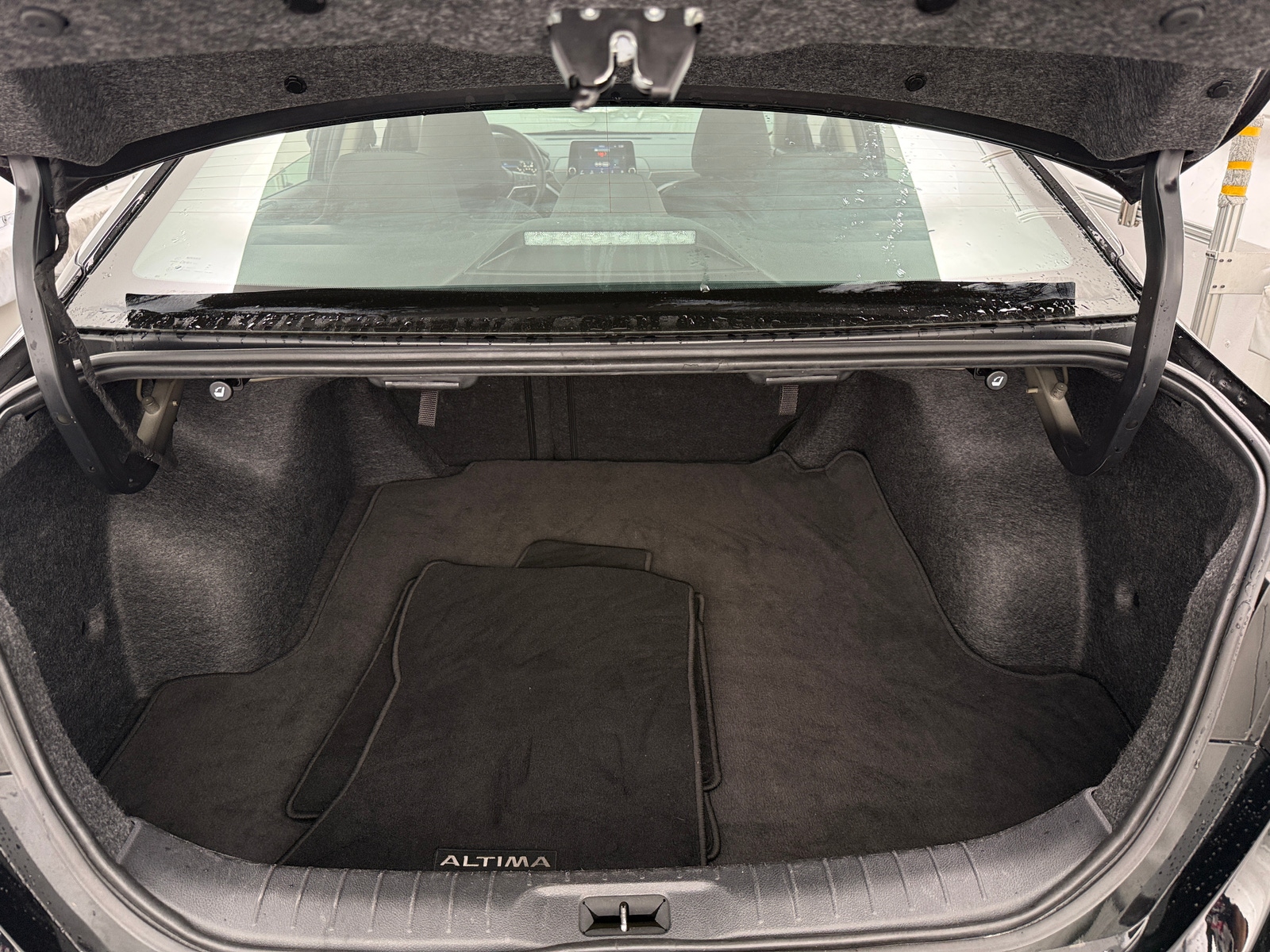 Thumbnail: 2025 Nissan Altima - 7