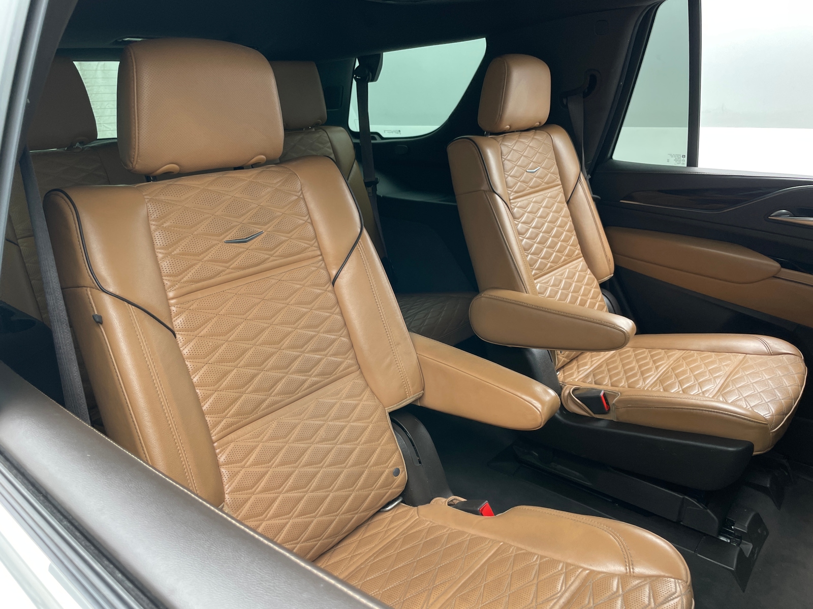 Thumbnail: 2021 Cadillac Escalade - 5