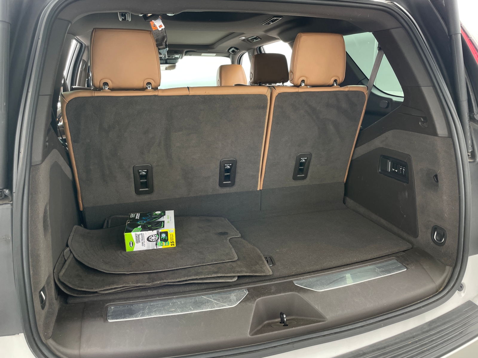 Thumbnail: 2021 Cadillac Escalade - 6