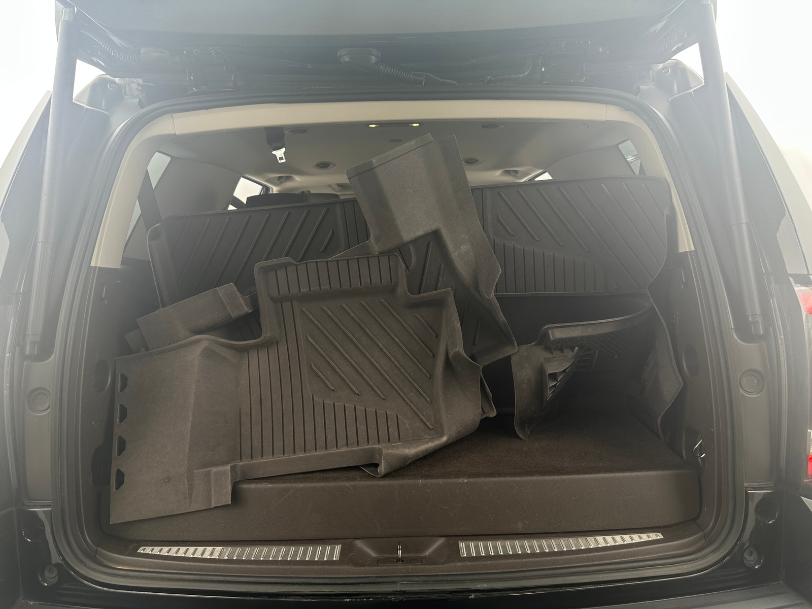 Thumbnail: 2019 GMC Yukon - 6