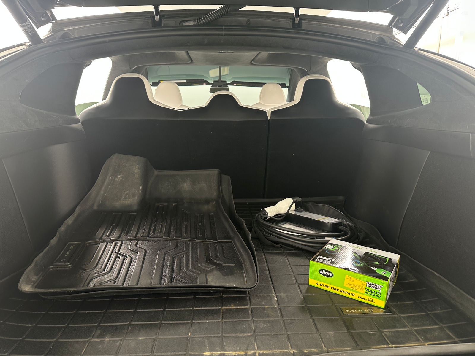 Thumbnail: 2020 Tesla Model X - 6