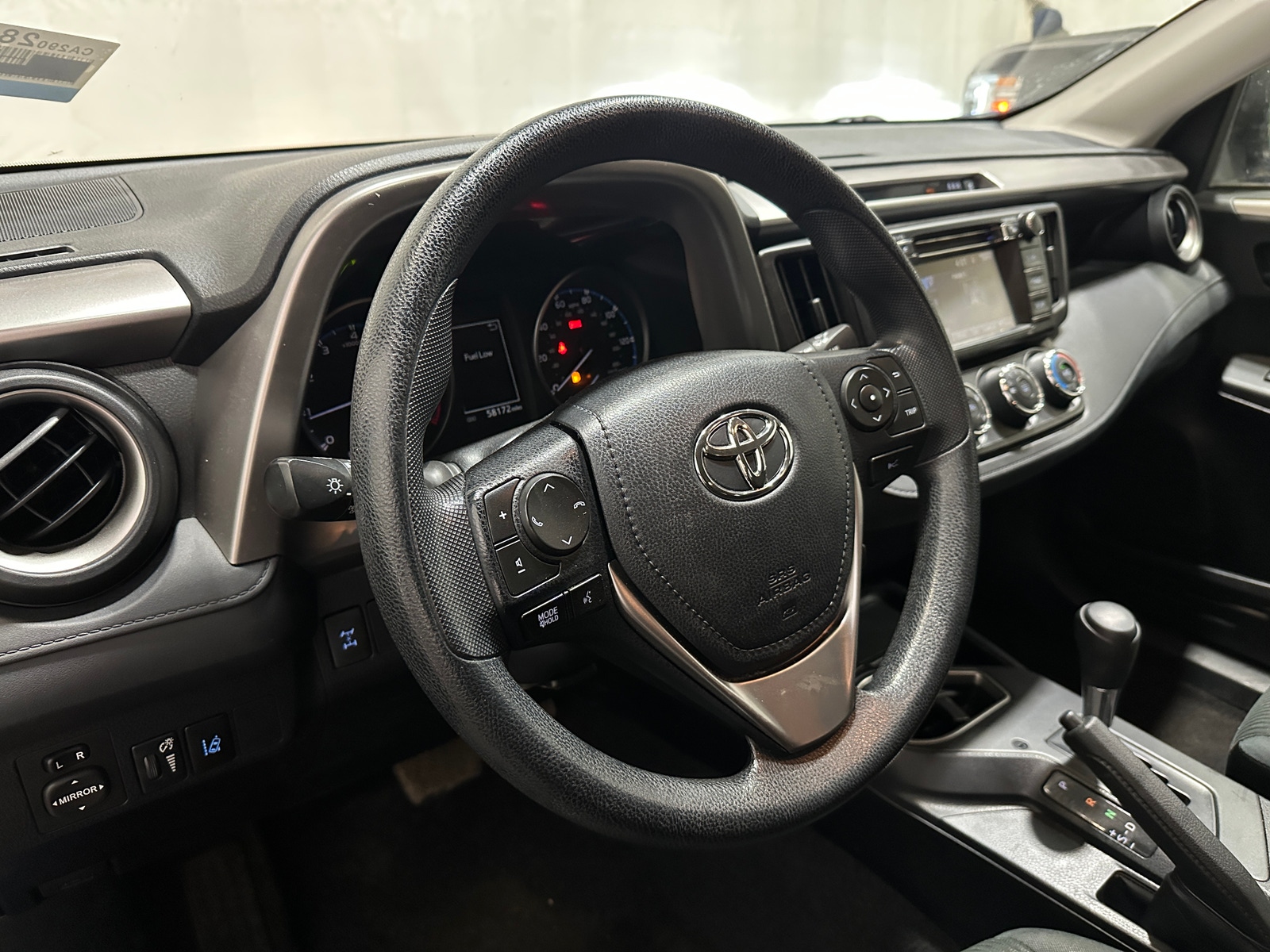 Thumbnail: 2018 Toyota RAV4 - 5