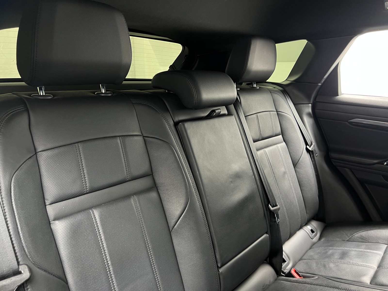 Thumbnail: 2022 Land Rover Range Rover Evoque - 5