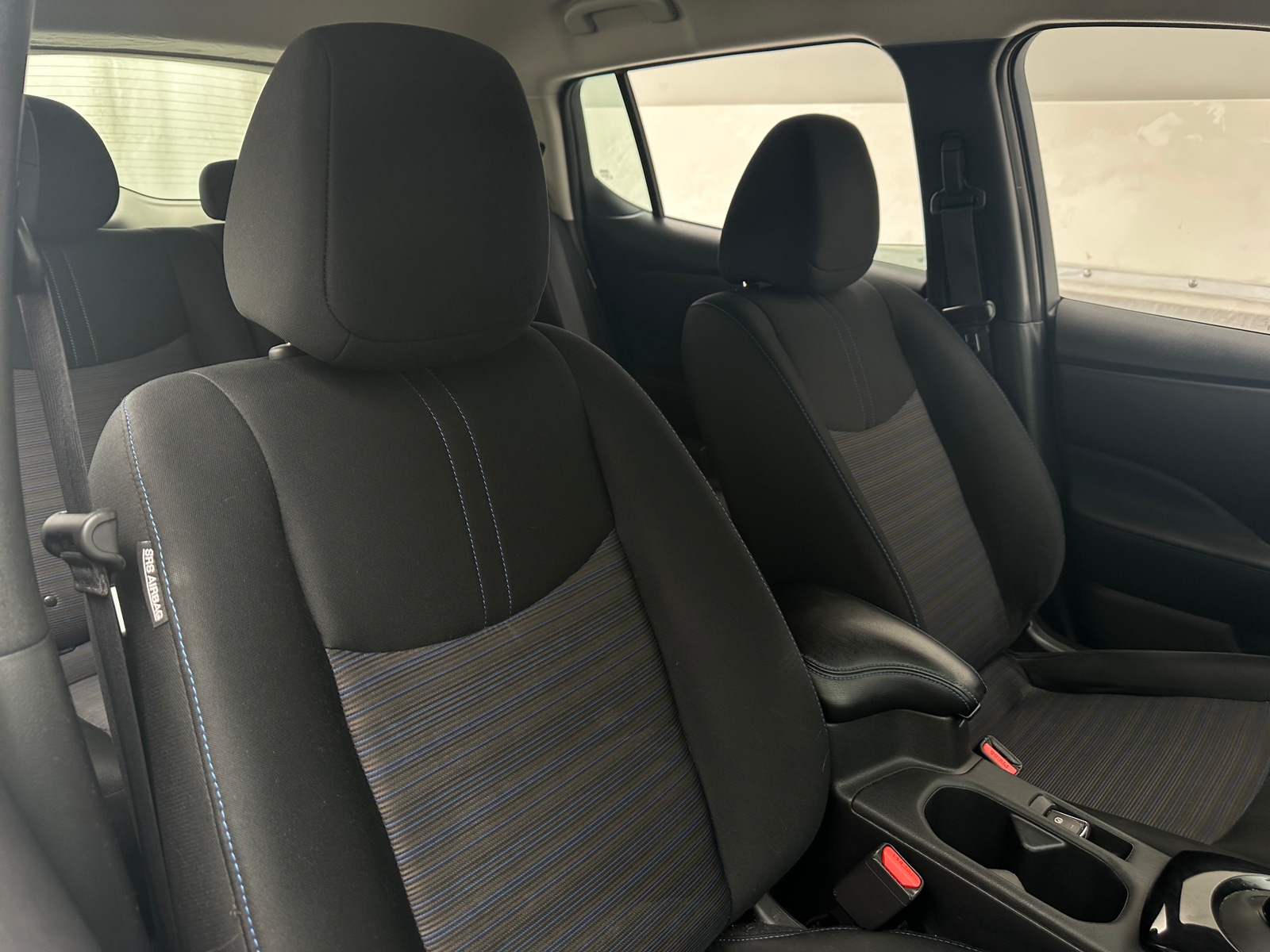 Thumbnail: 2021 Nissan Leaf - 2