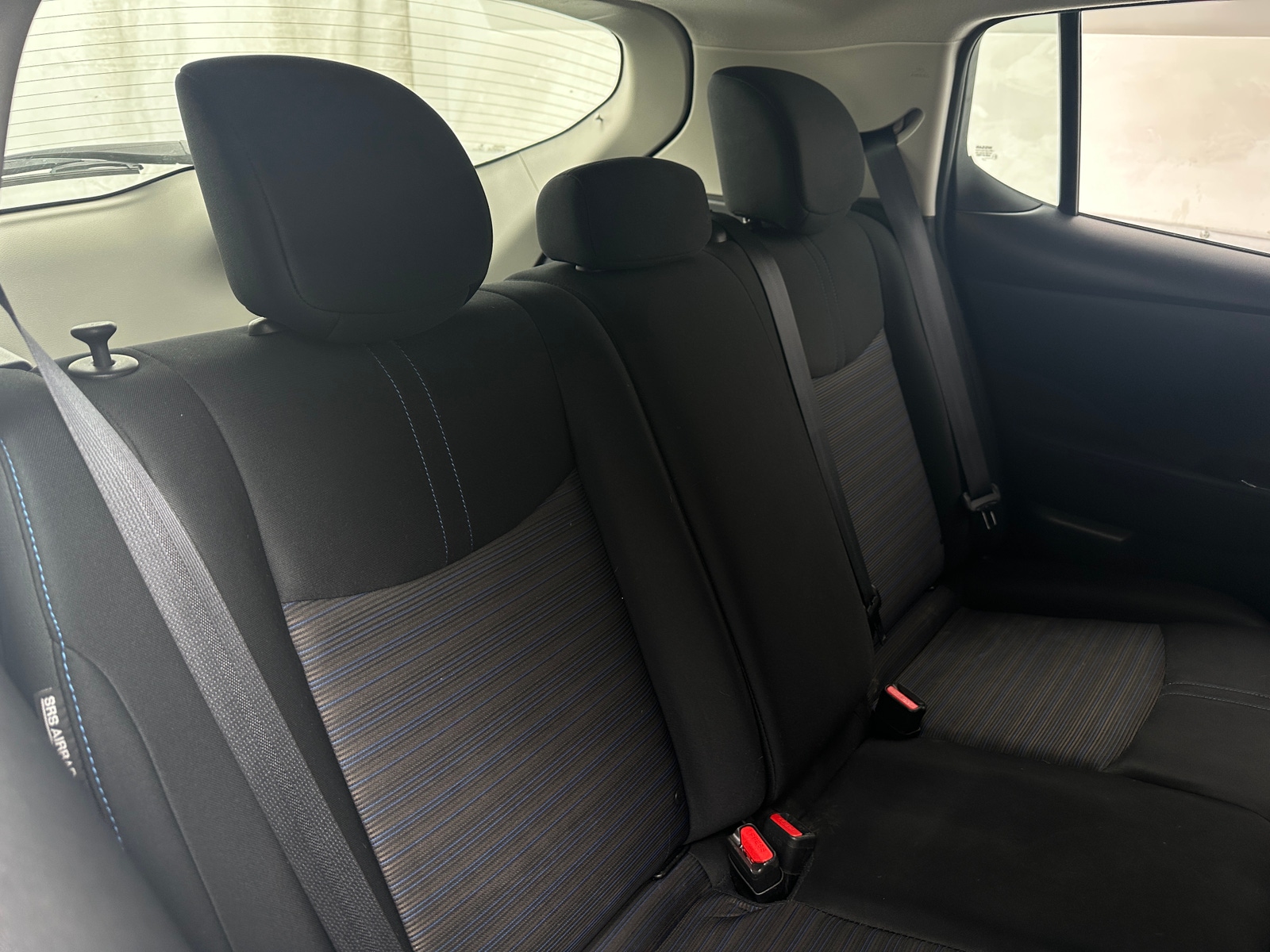 Thumbnail: 2021 Nissan Leaf - 6