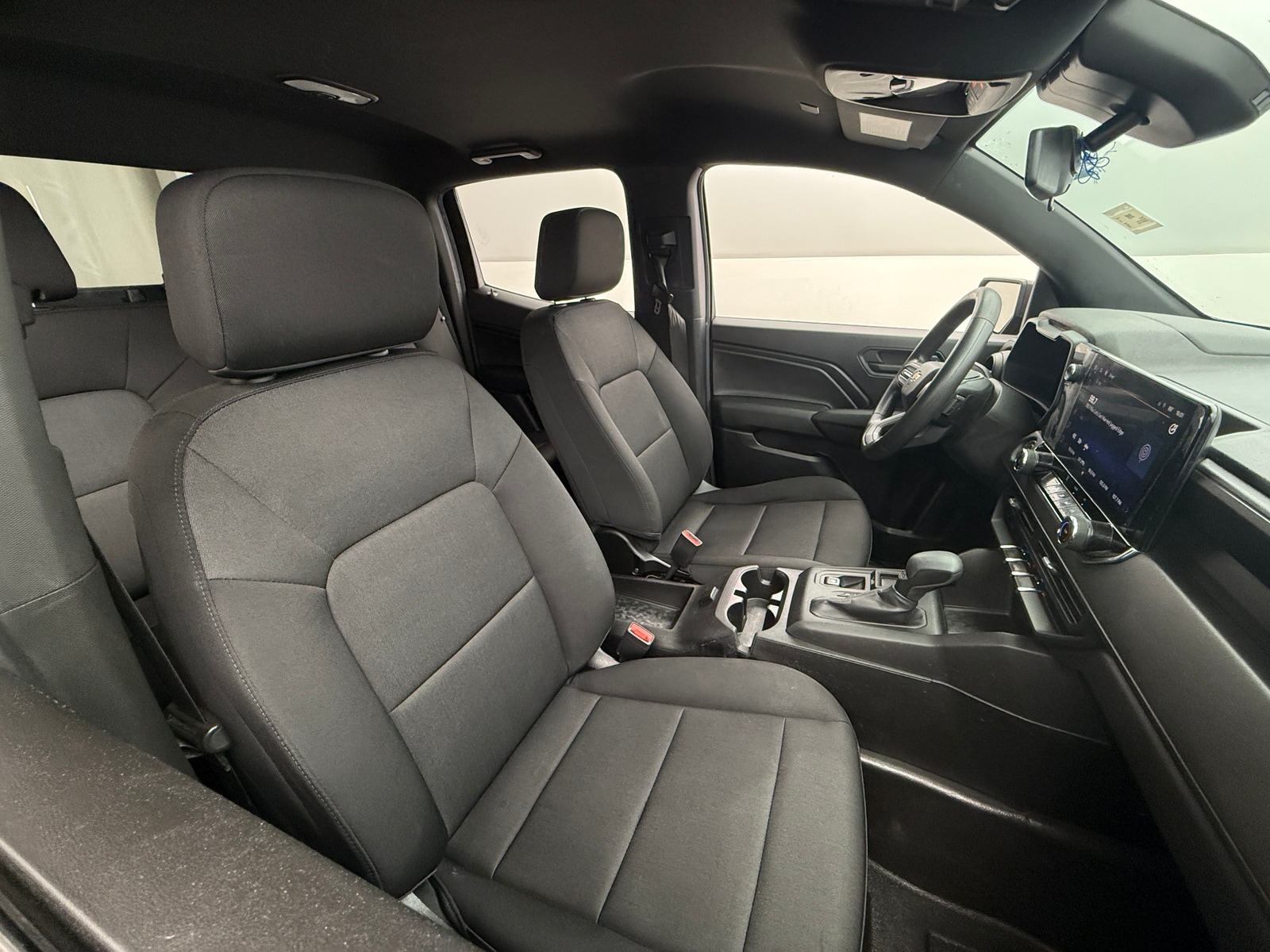 Thumbnail: 2023 Chevrolet Colorado - 2