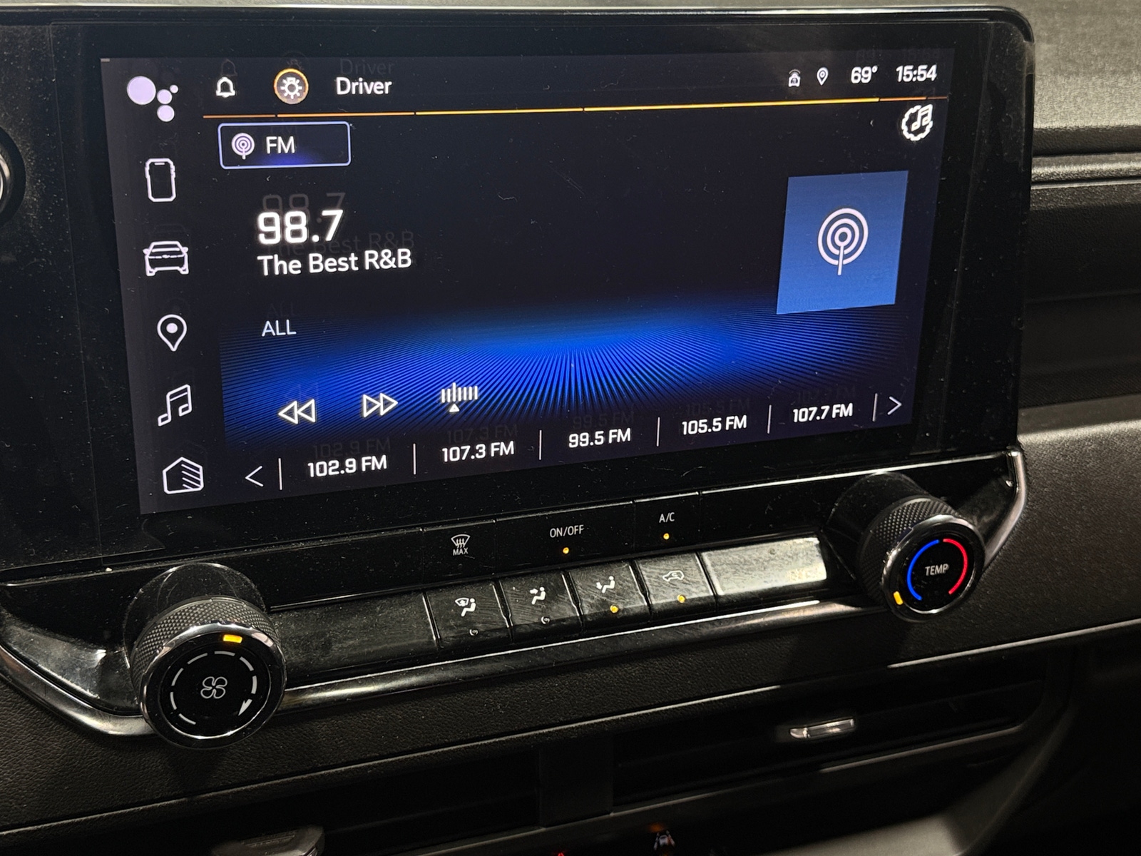 Thumbnail: 2023 Chevrolet Colorado - 4