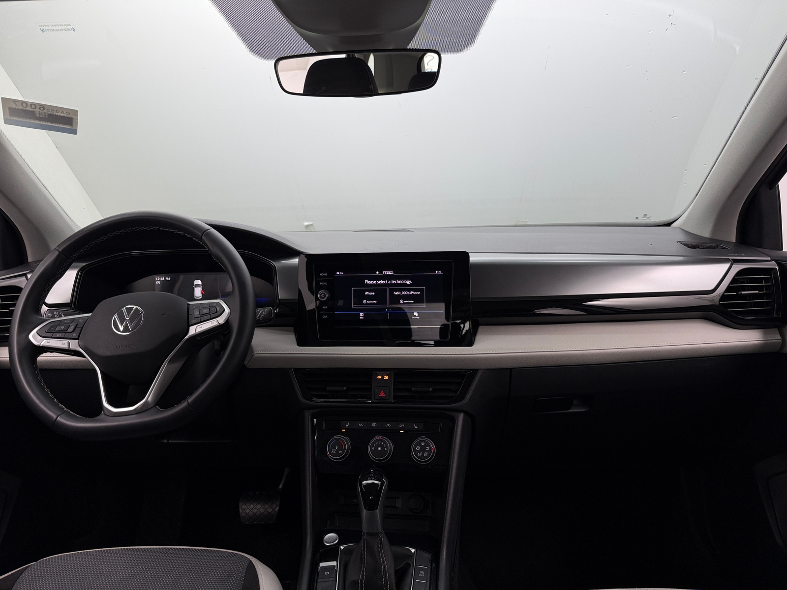 Thumbnail: 2025 Volkswagen Taos - 3