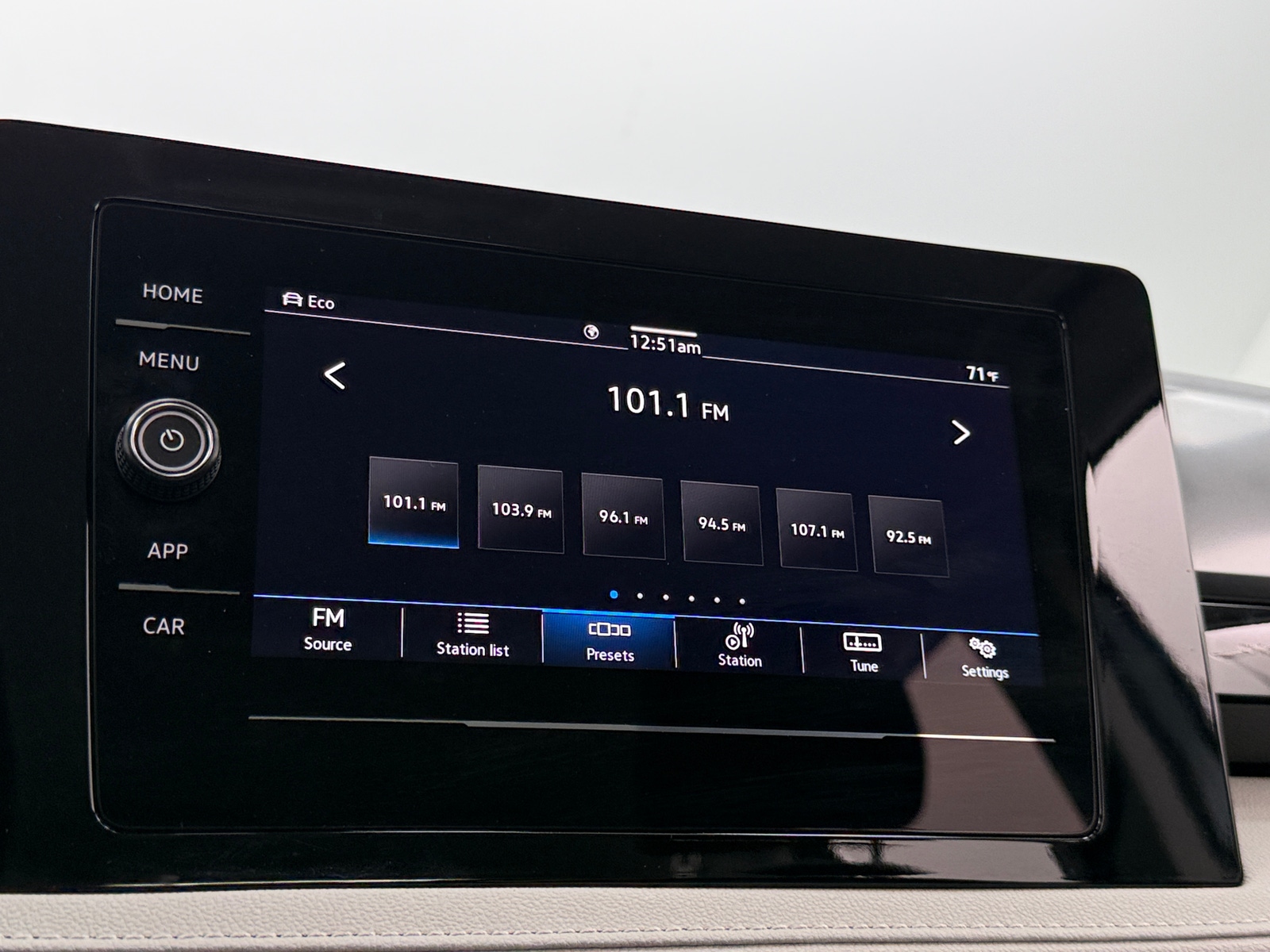 Thumbnail: 2025 Volkswagen Taos - 4