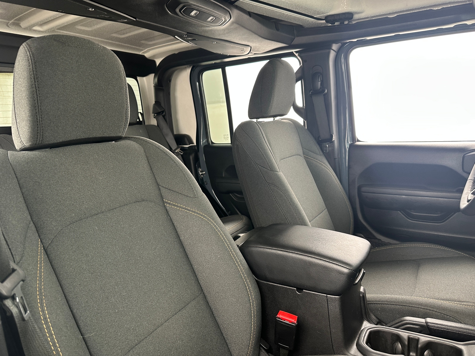 Thumbnail: 2025 Jeep Gladiator - 2