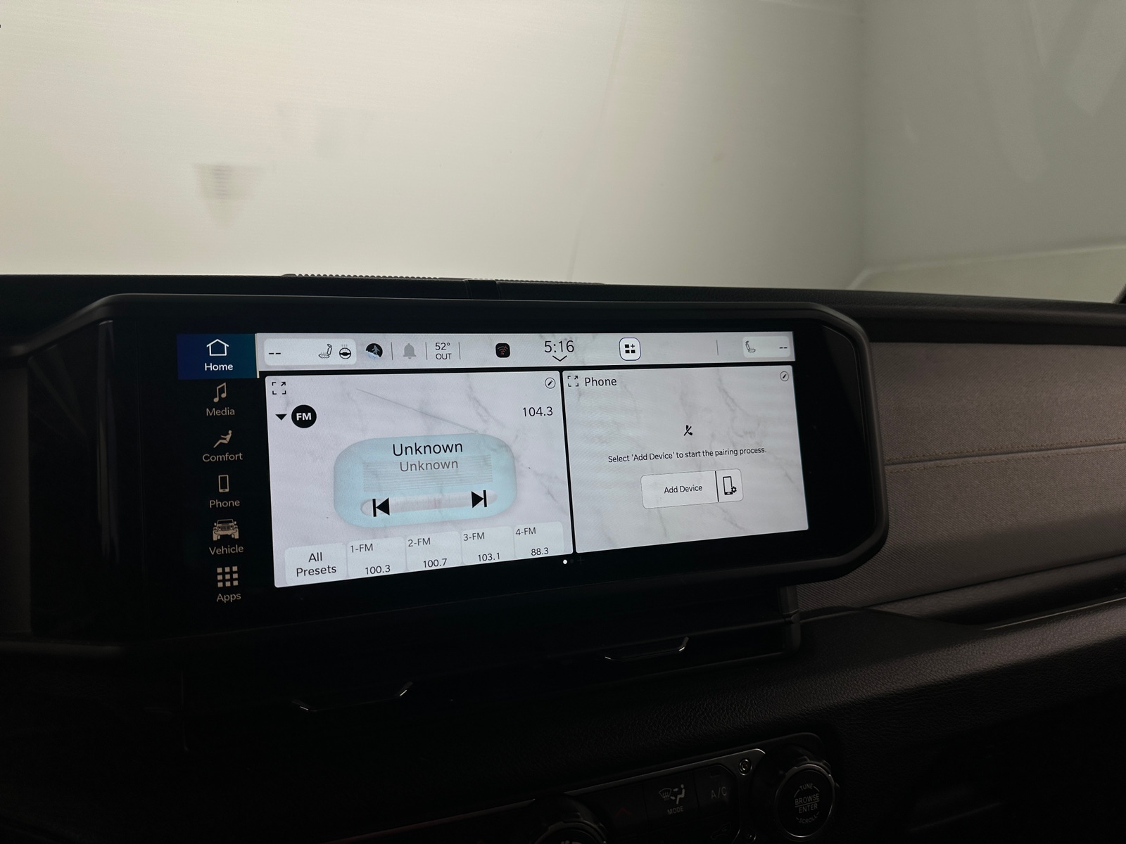 Thumbnail: 2025 Jeep Gladiator - 4