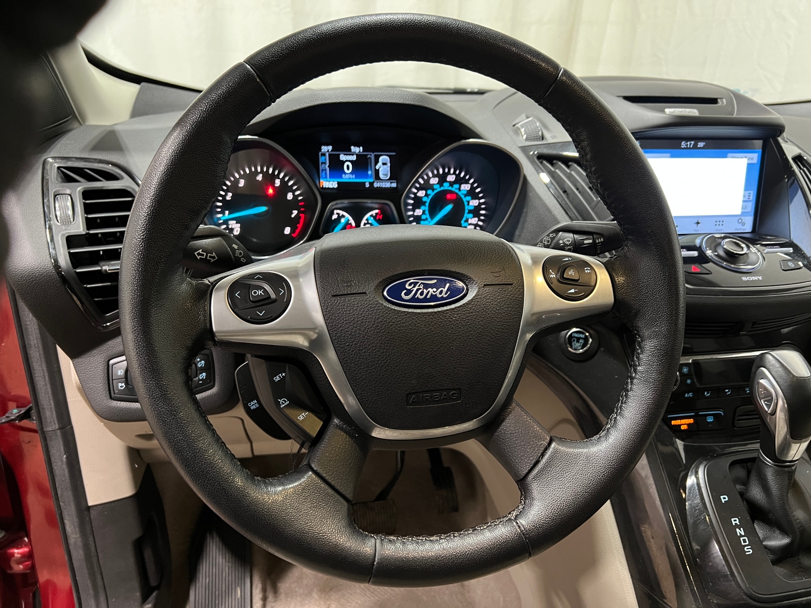 Thumbnail: 2016 Ford Escape - 4