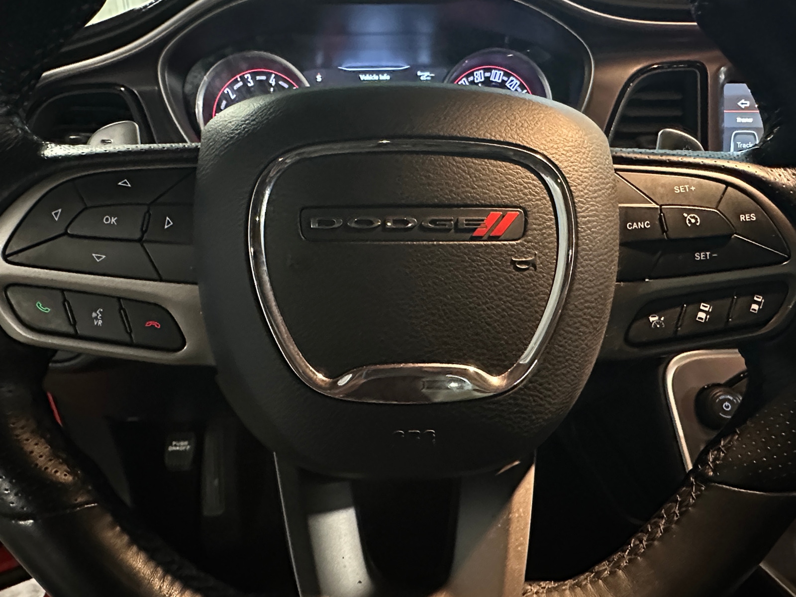 Thumbnail: 2021 Dodge Challenger - 4