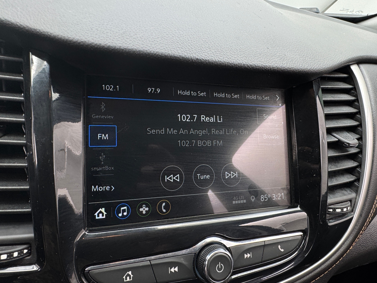 Thumbnail: 2019 Chevrolet Trax - 4