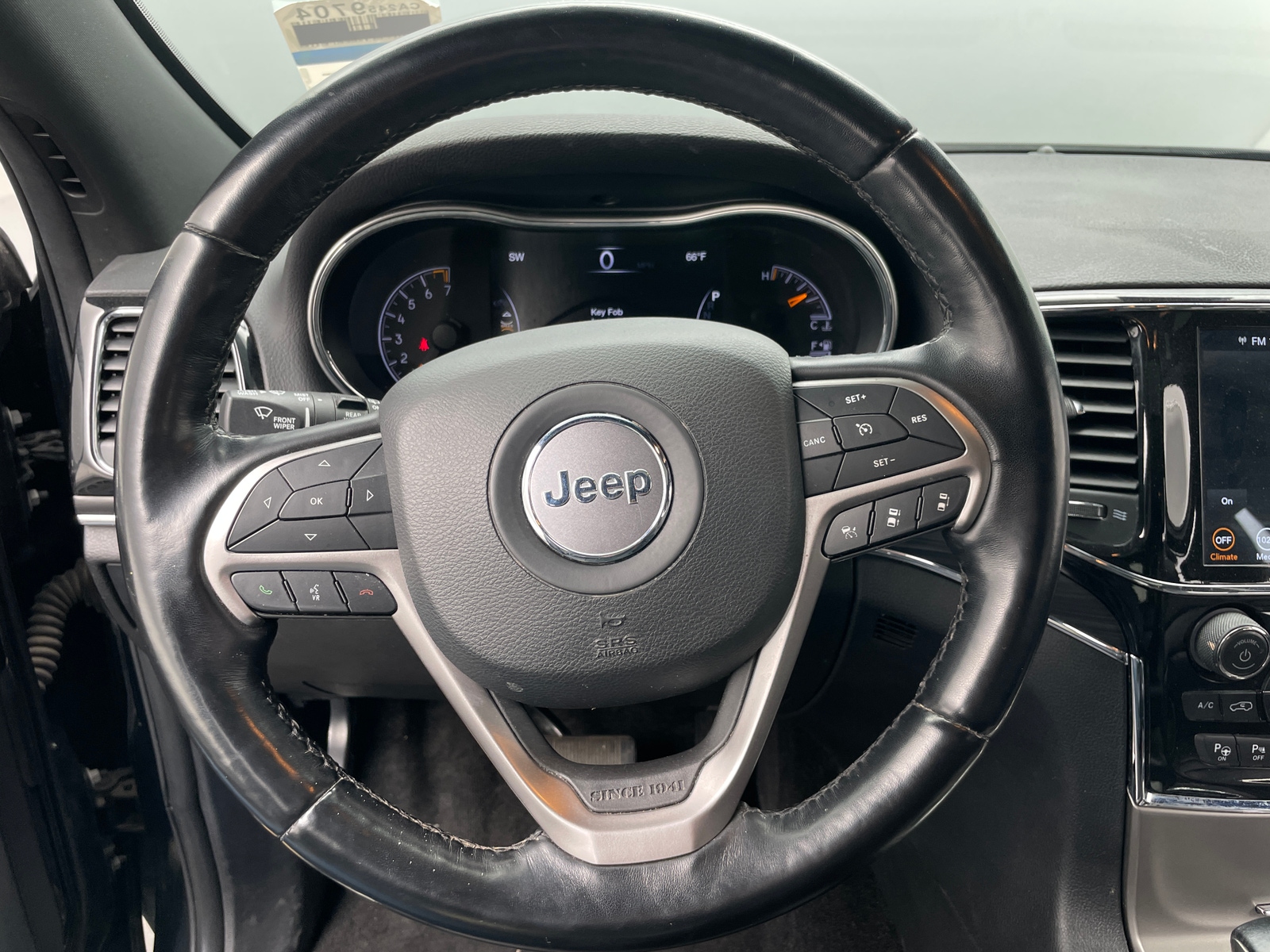 Thumbnail: 2021 Jeep Grand Cherokee - 4