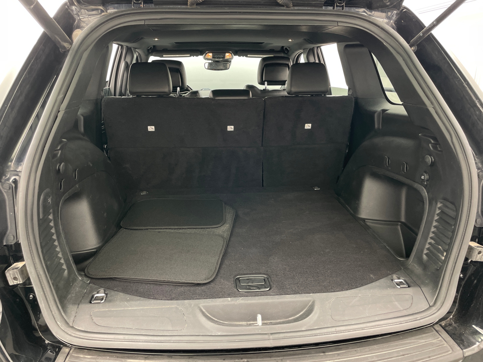 Thumbnail: 2021 Jeep Grand Cherokee - 6