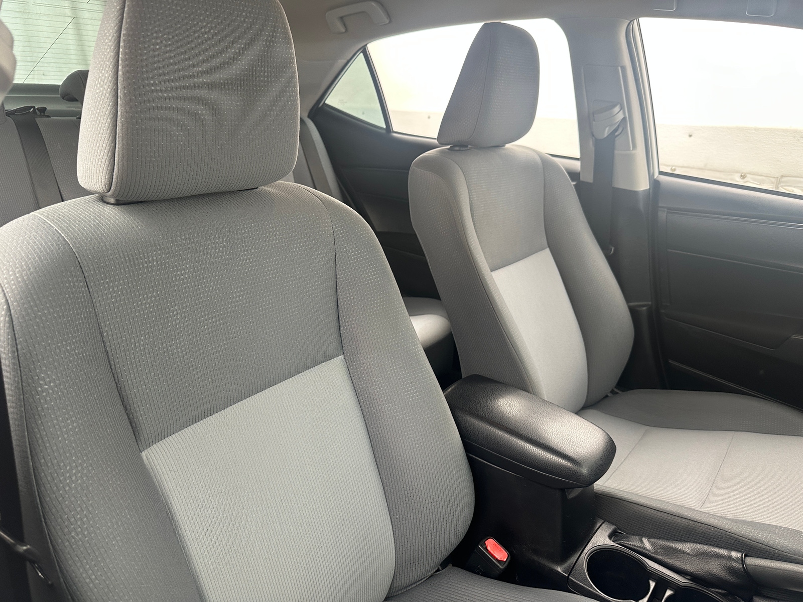 Thumbnail: 2017 Toyota Corolla - 2