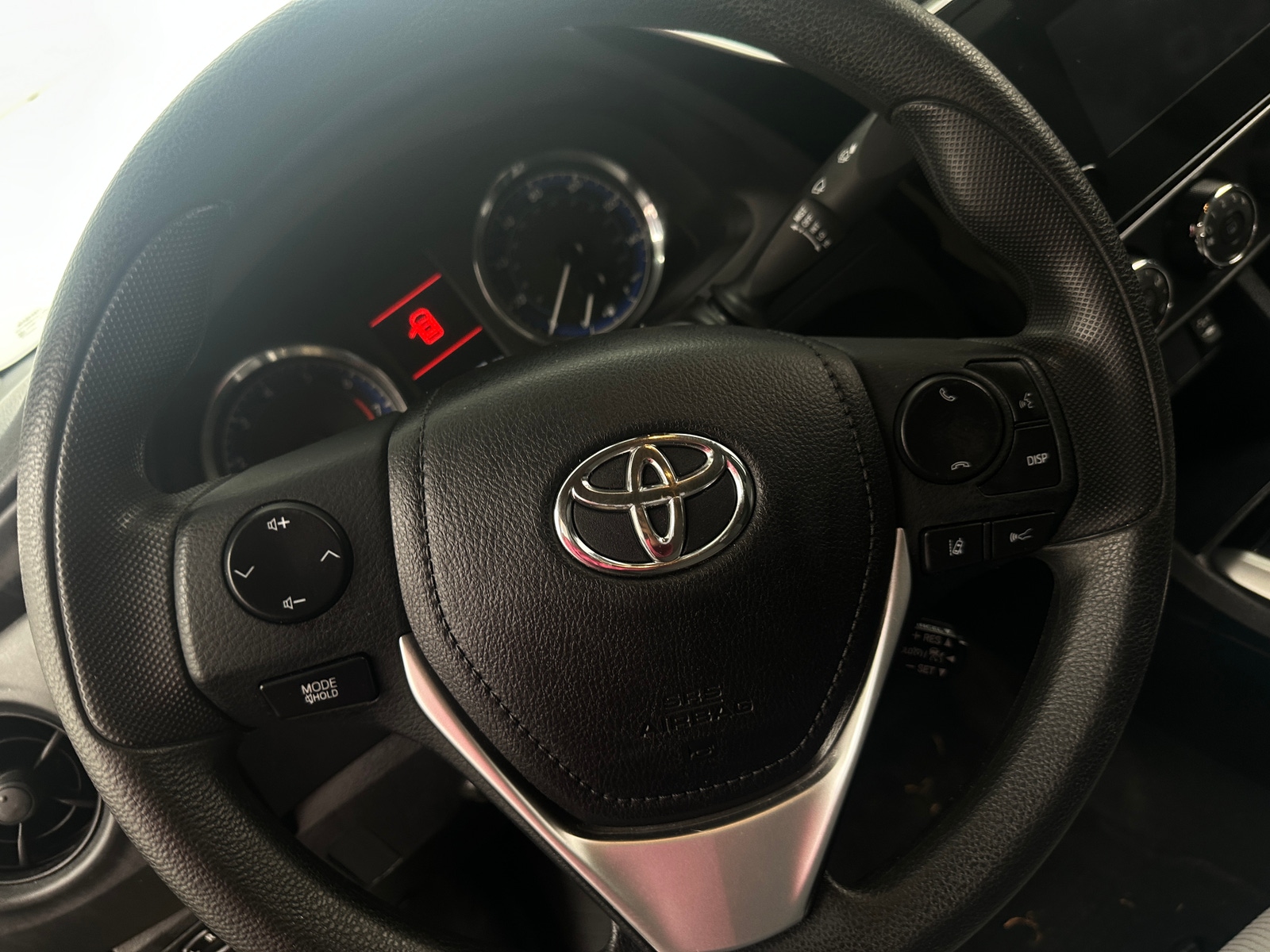 Thumbnail: 2017 Toyota Corolla - 5