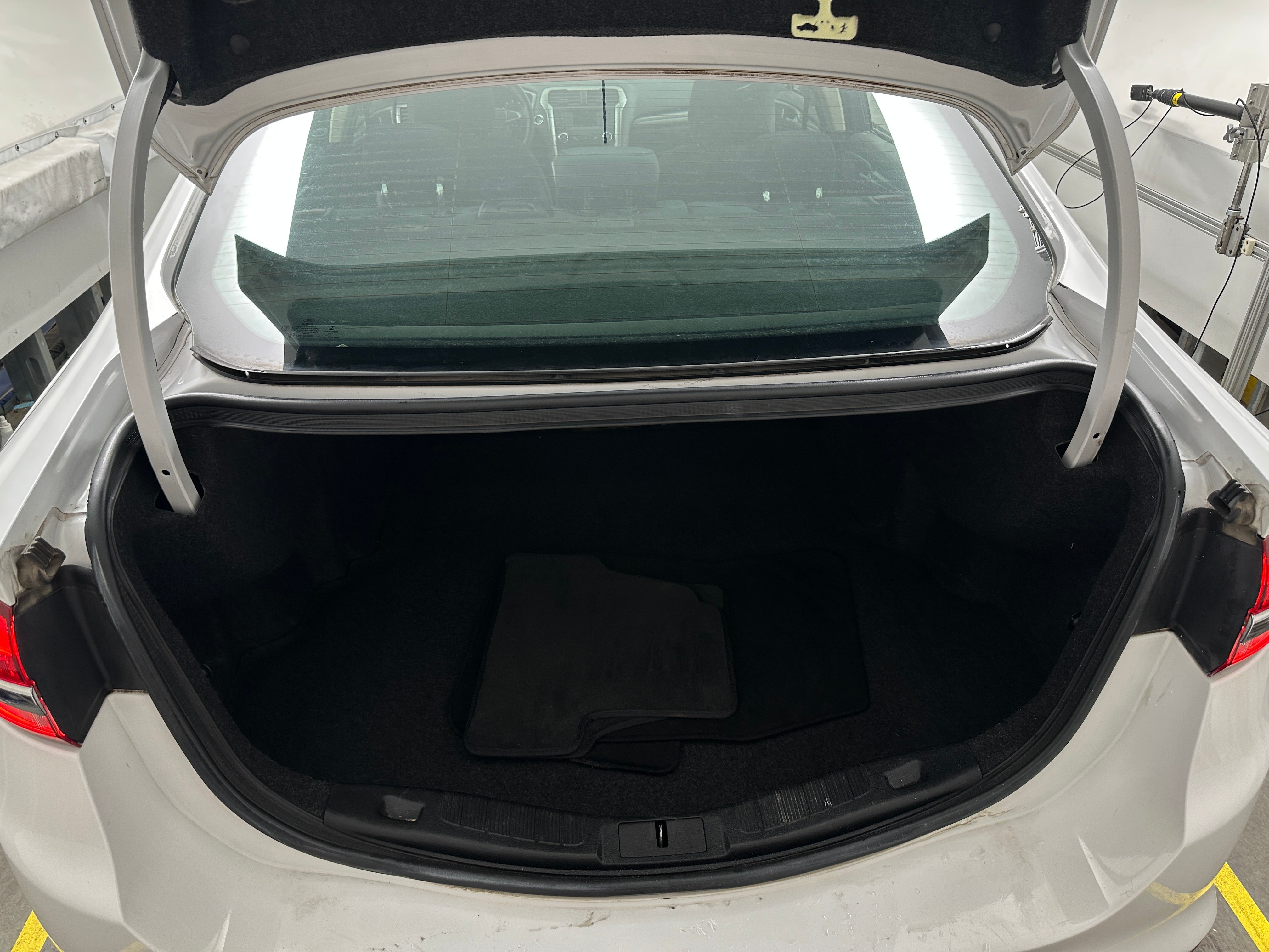 2018 Ford Fusion SE - Photo 6