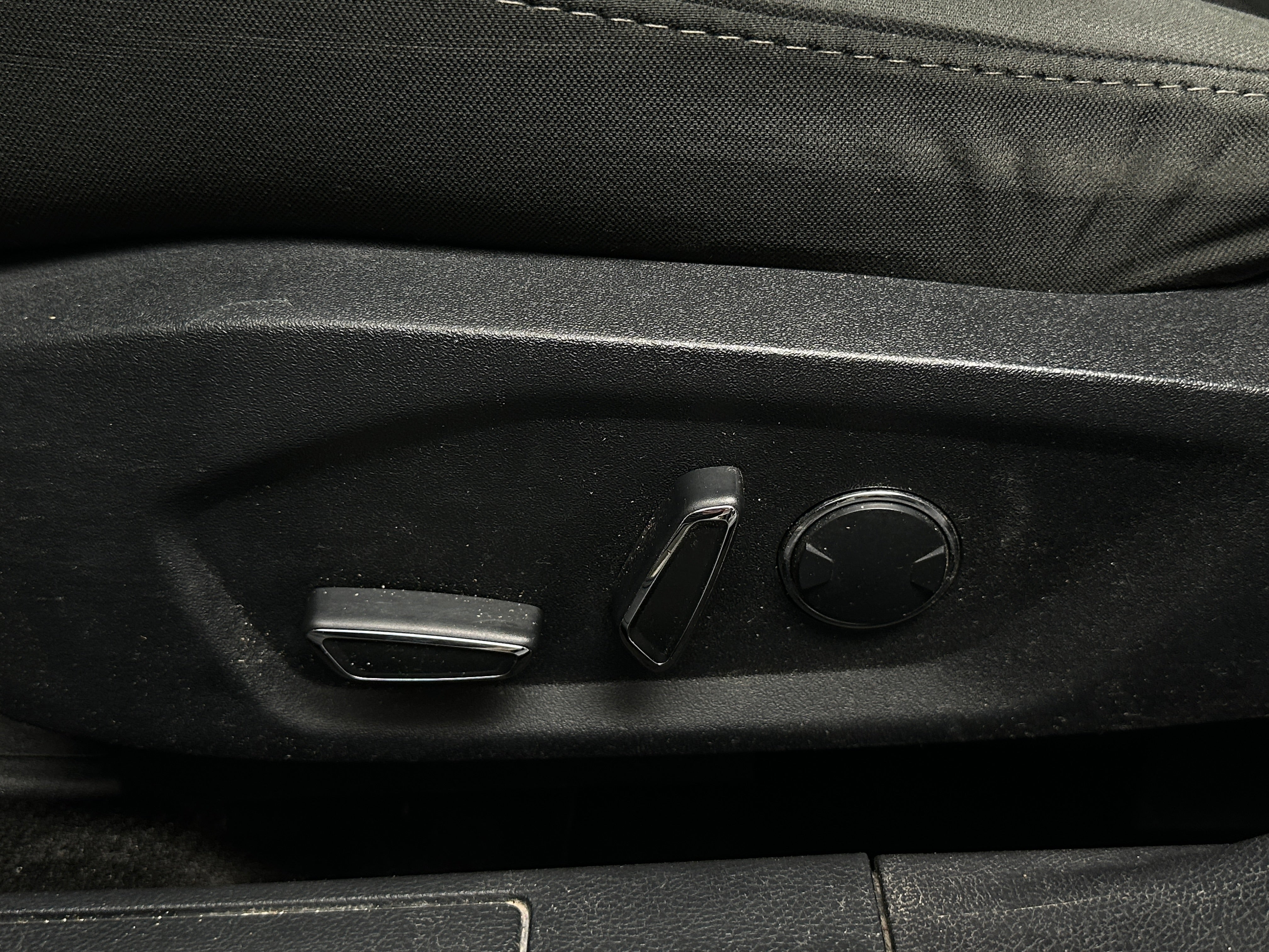 2018 Ford Fusion SE - Photo 9