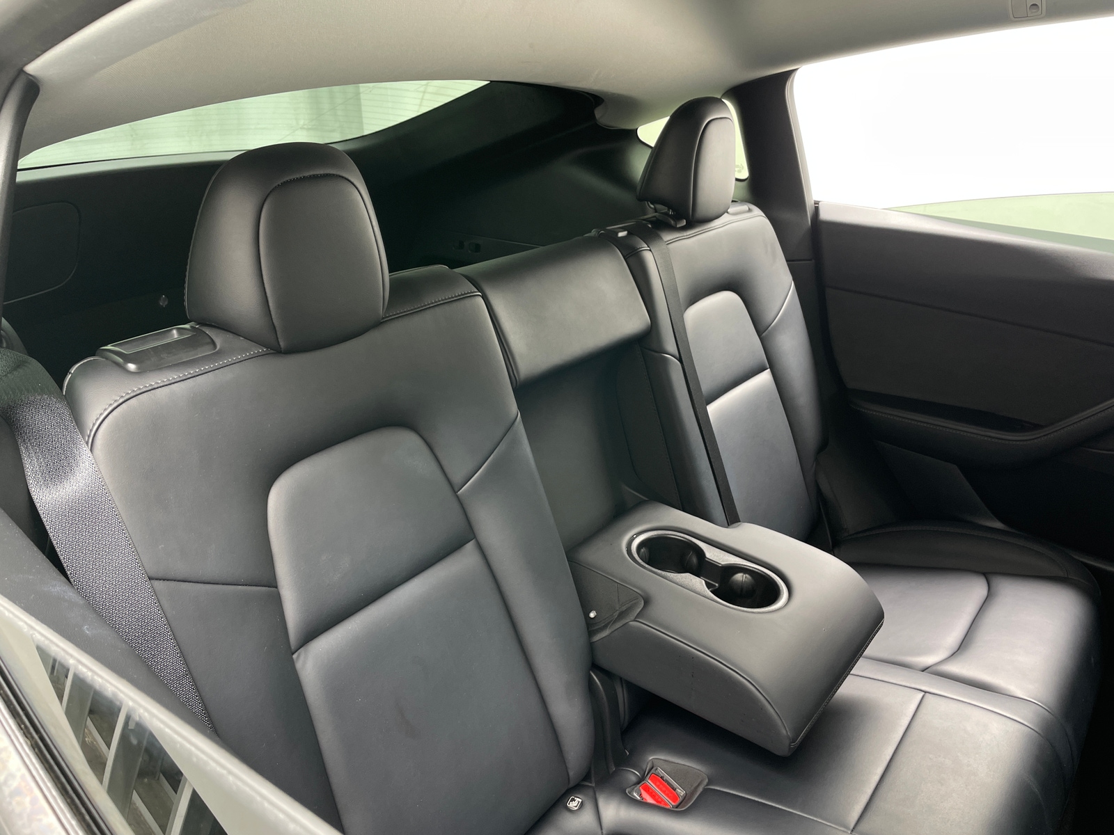 Thumbnail: 2022 Tesla Model Y - 5