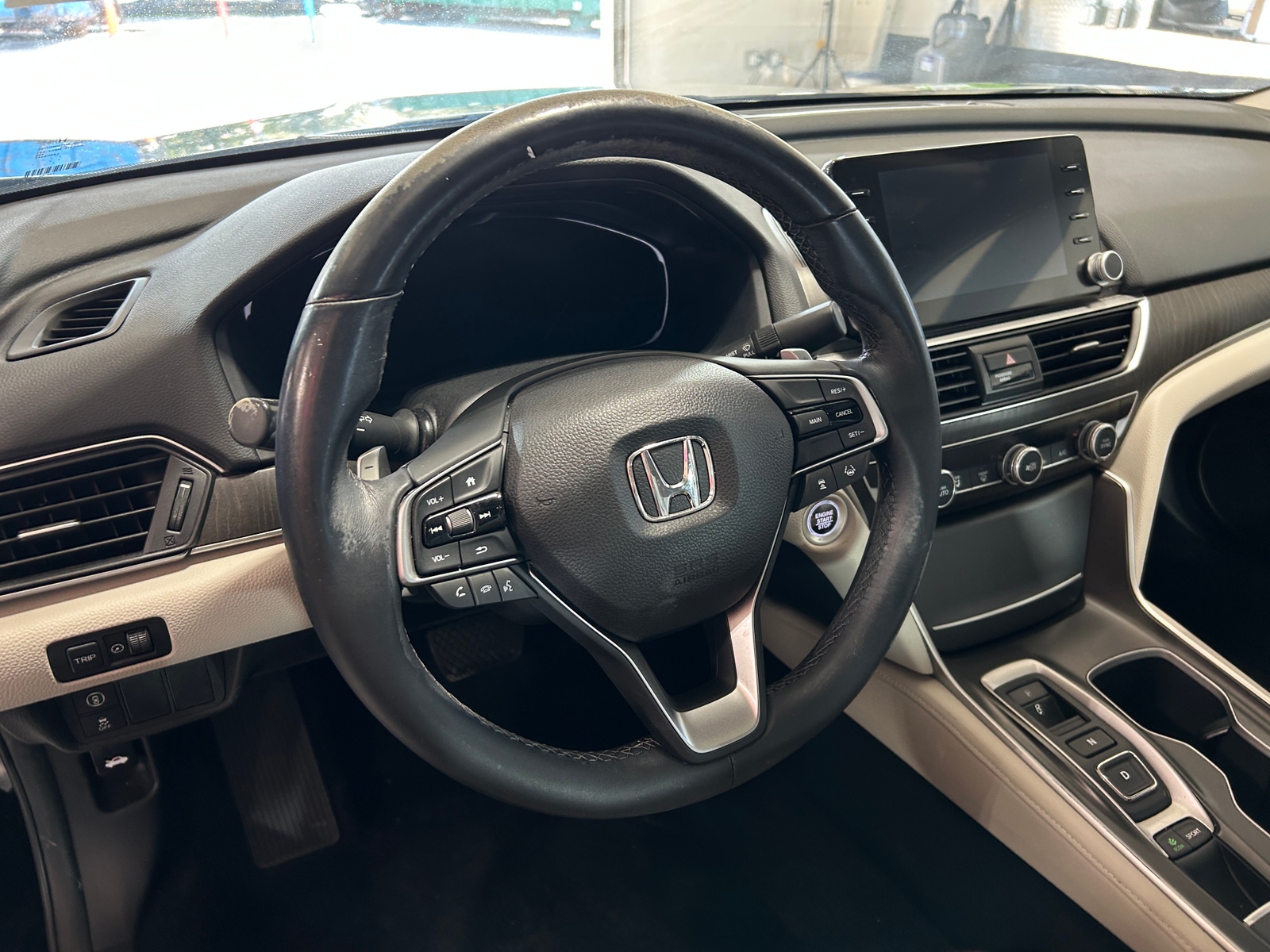 Thumbnail: 2018 Honda Accord - 4