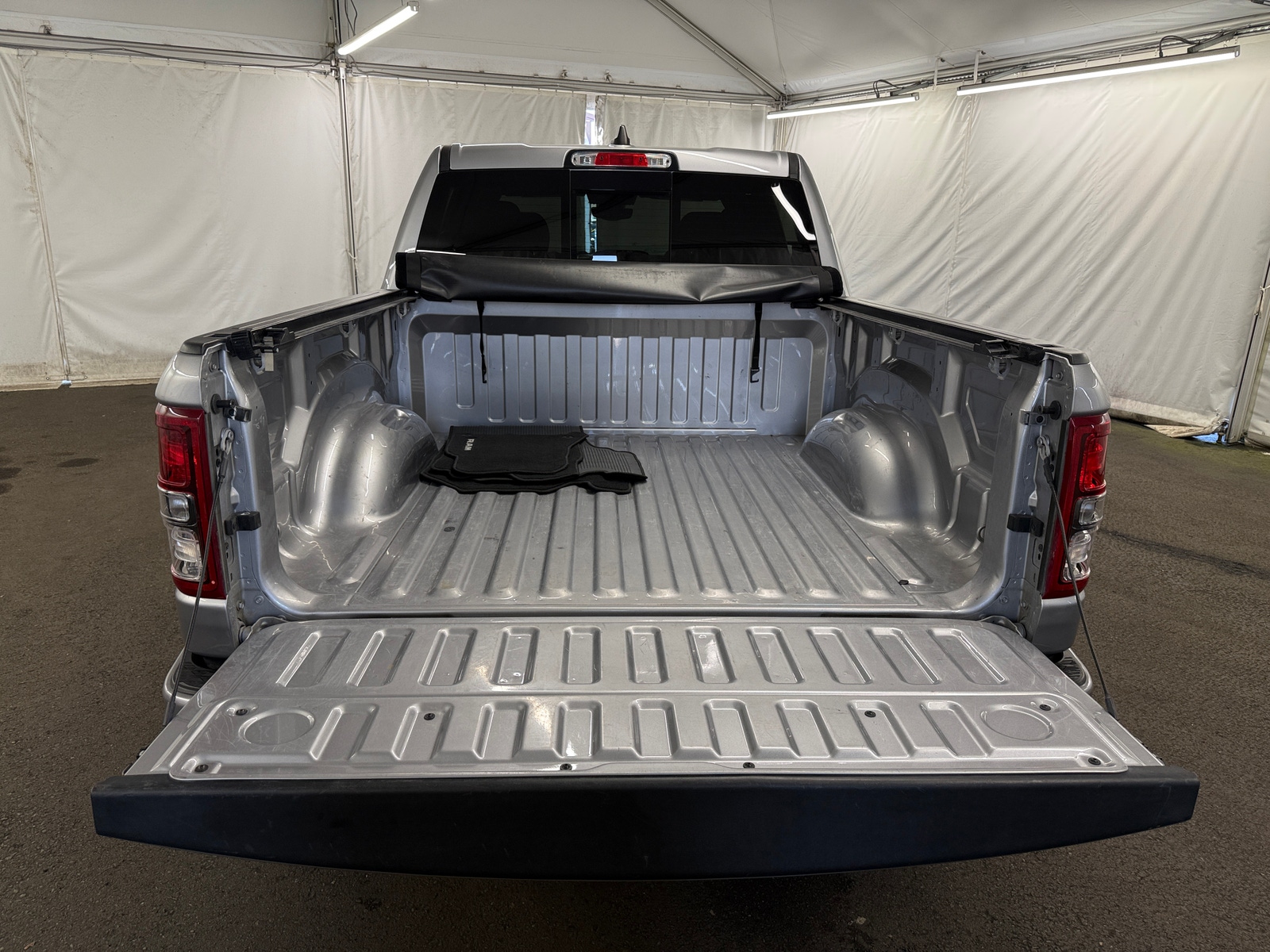 Thumbnail: 2024 RAM 1500 - 7