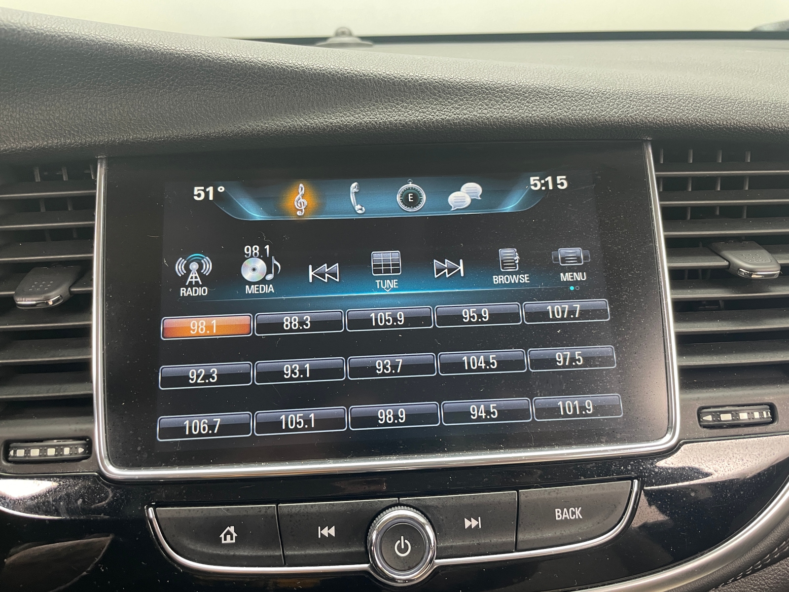 Thumbnail: 2018 Buick Encore - 4