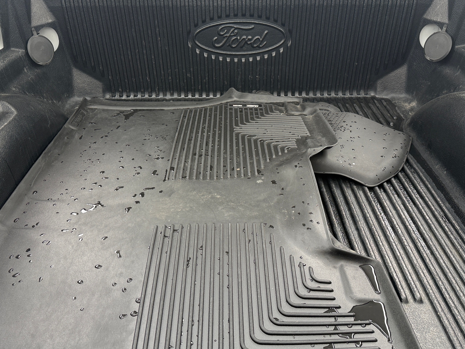 Thumbnail: 2022 Ford Econoline - 7