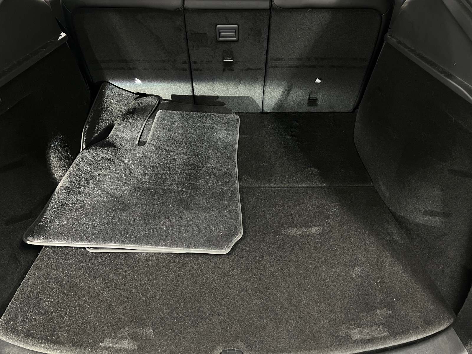 Thumbnail: 2023 Tesla Model Y - 6