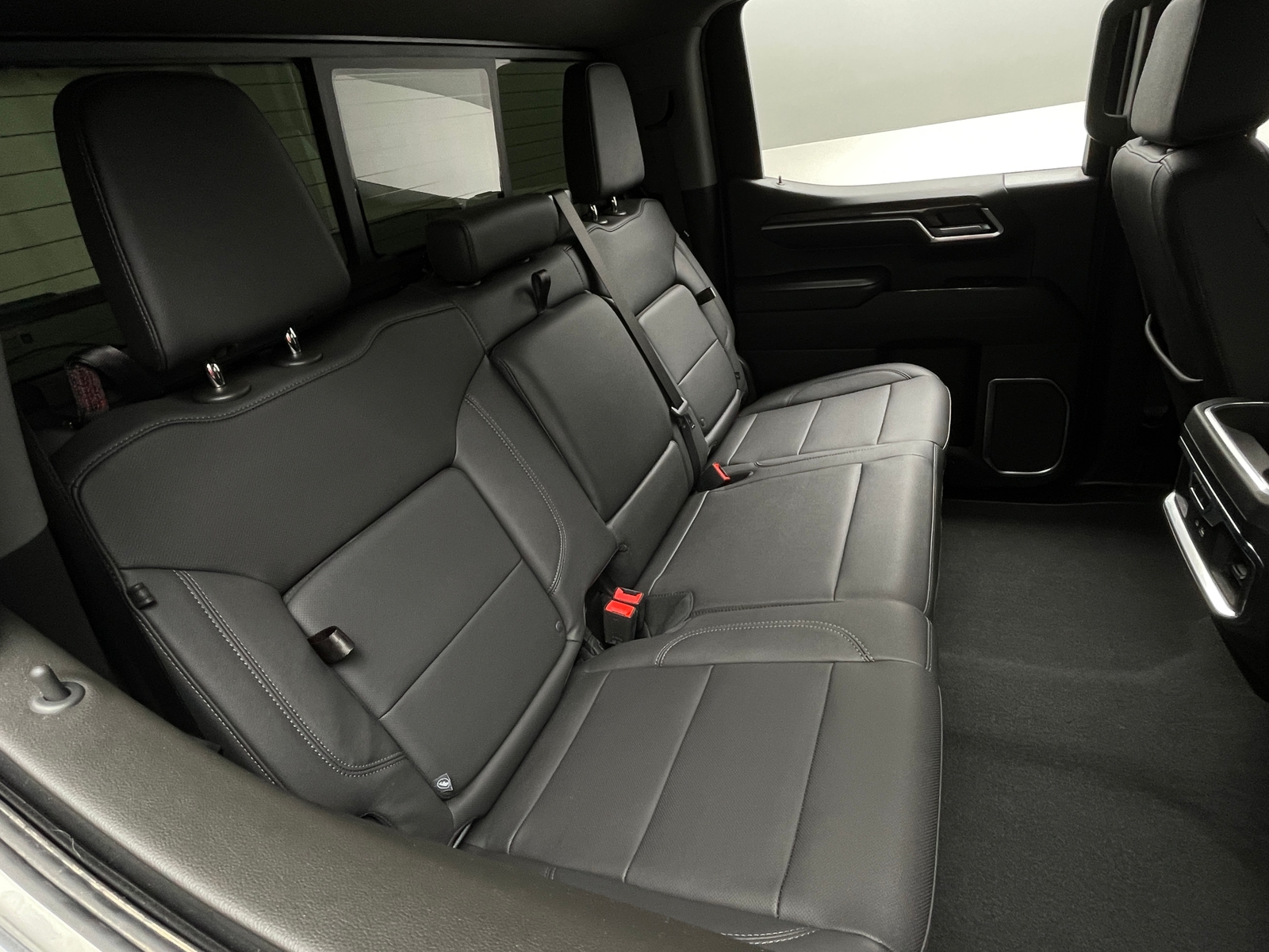 Thumbnail: 2025 Chevrolet Silverado 1500 - 5