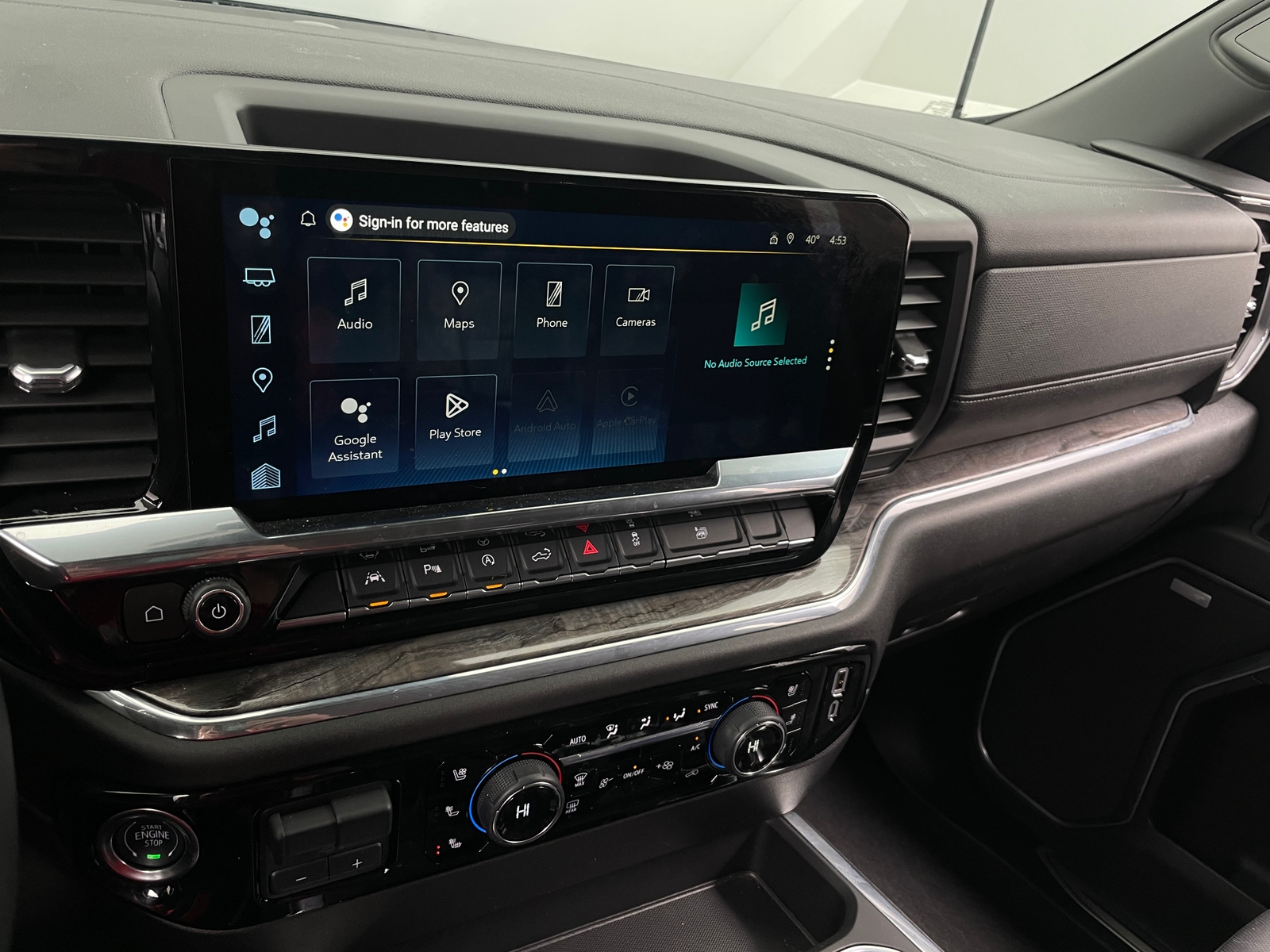 Thumbnail: 2025 Chevrolet Silverado 1500 - 3